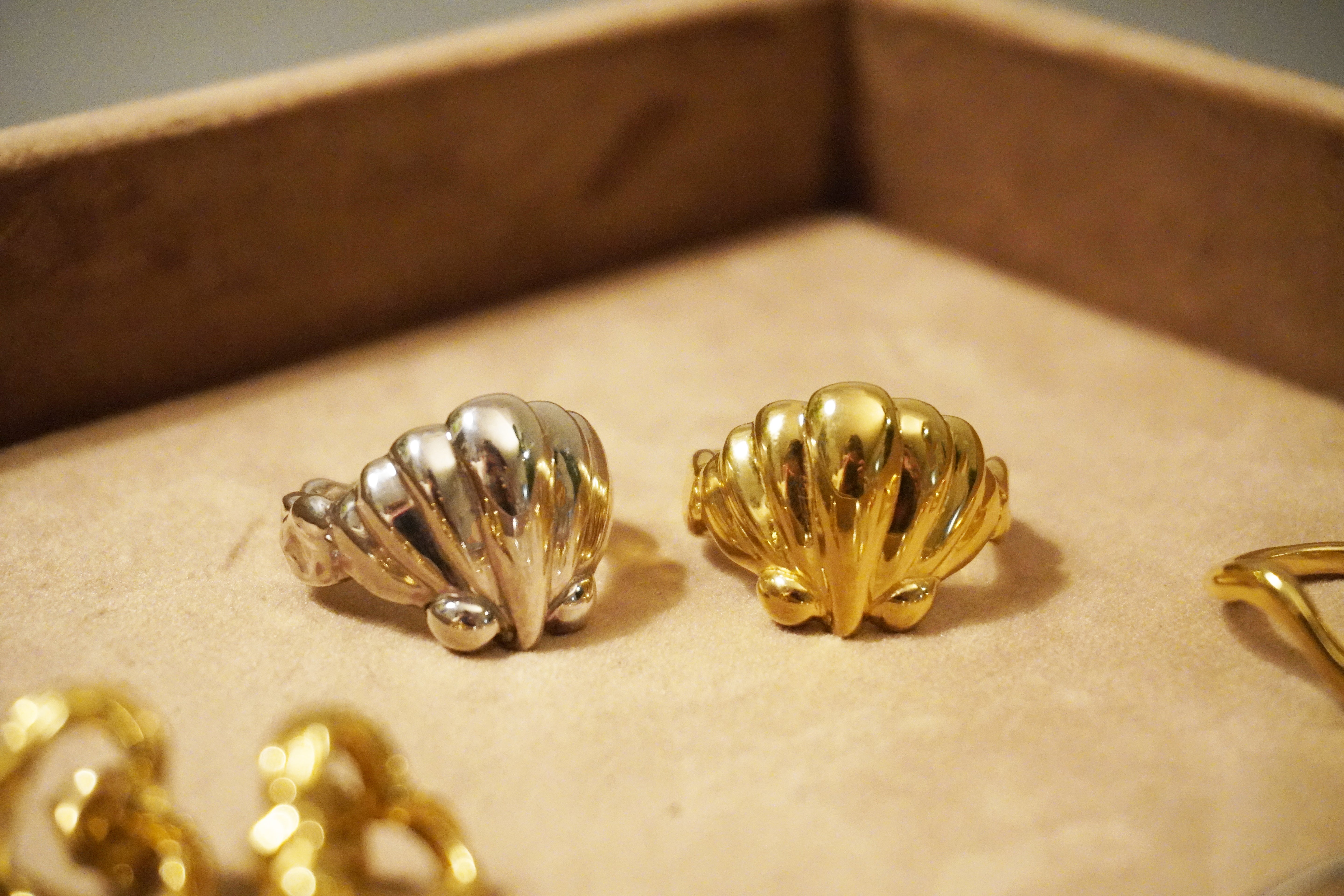 Tilly-Sudsbury-Clam-Shell-Ring-Chunky-Jewellery-Statement-Rings-Unique-Sterling-Silver-Gold-Vermeil-Coastal-Mediterrean-Cocktail-Holiday-Jewellery