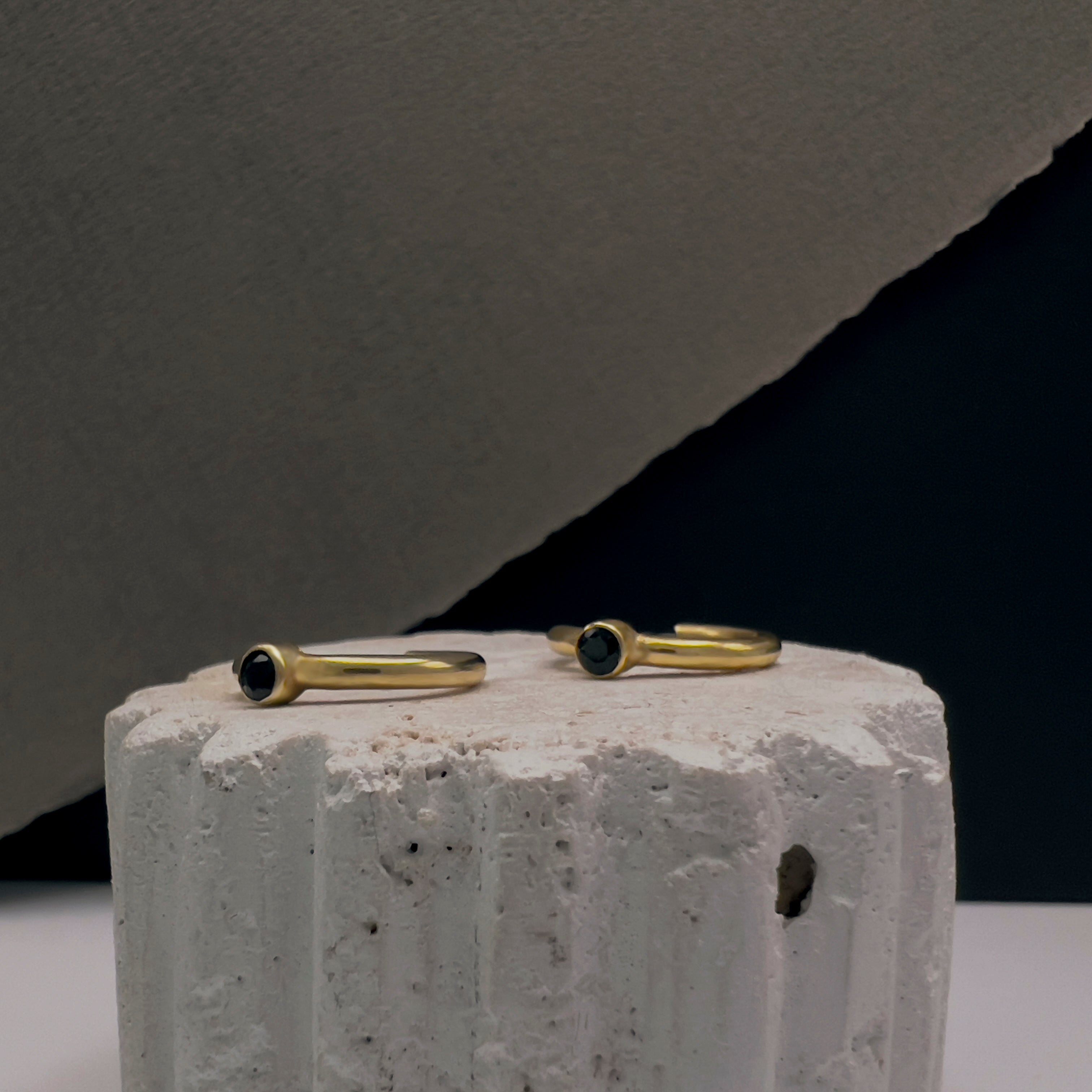 Tory-Long-The-Hoop-Gold-Vermeil-Black-Sapphire-Hoops-Earrings-Sleek-Minimal-Stacking