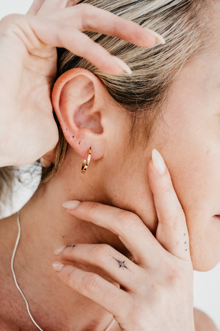 Uniform-Jewellery-Crux-Chunky-Gold-Vermeil-hoops-Midi-Medium-Hoop-Earrings