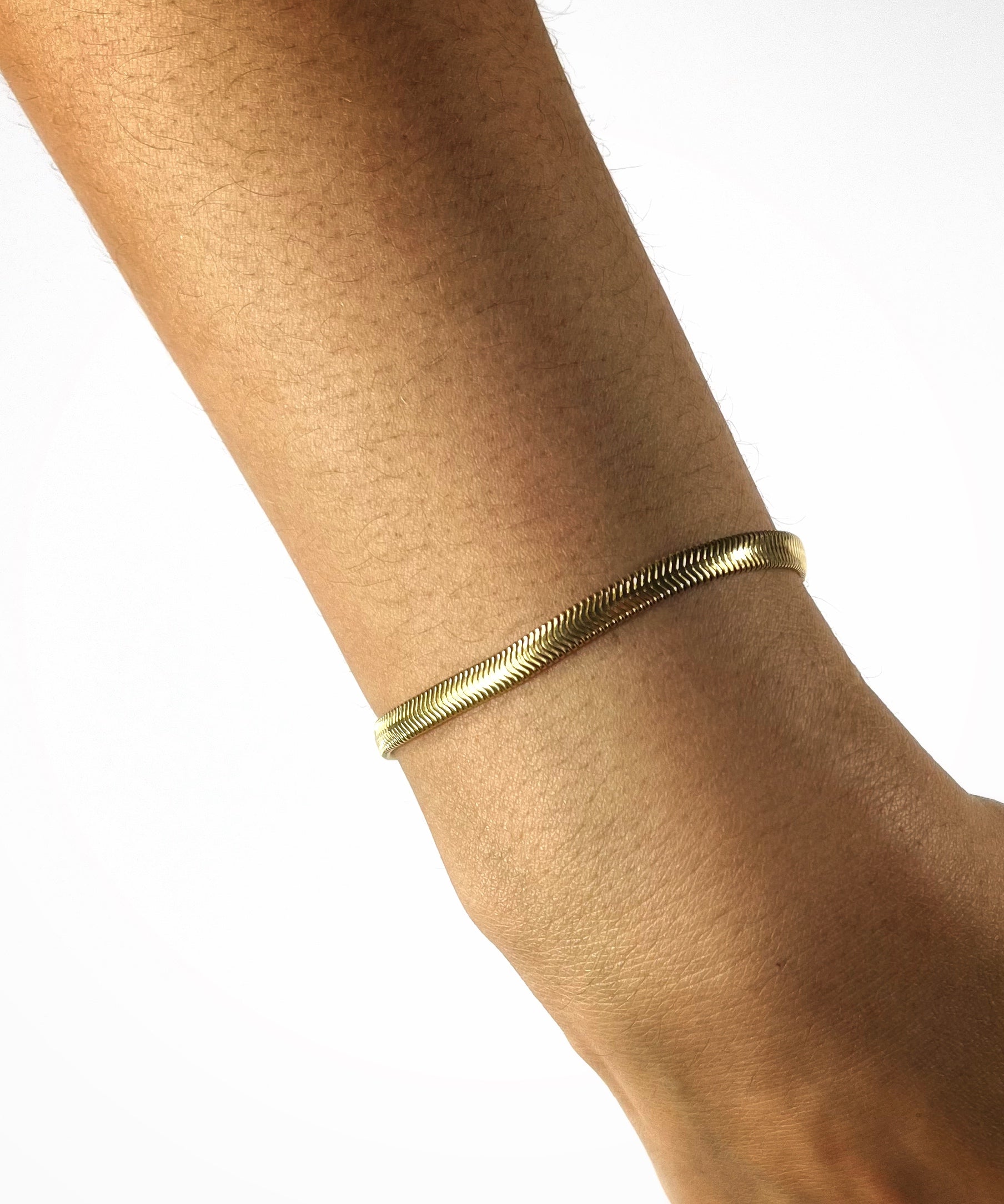 Uniform-Jewellery-Crux-Gold-Vermeil-Snake-Chain-chunky-Minimal-Sleek-Bracelet