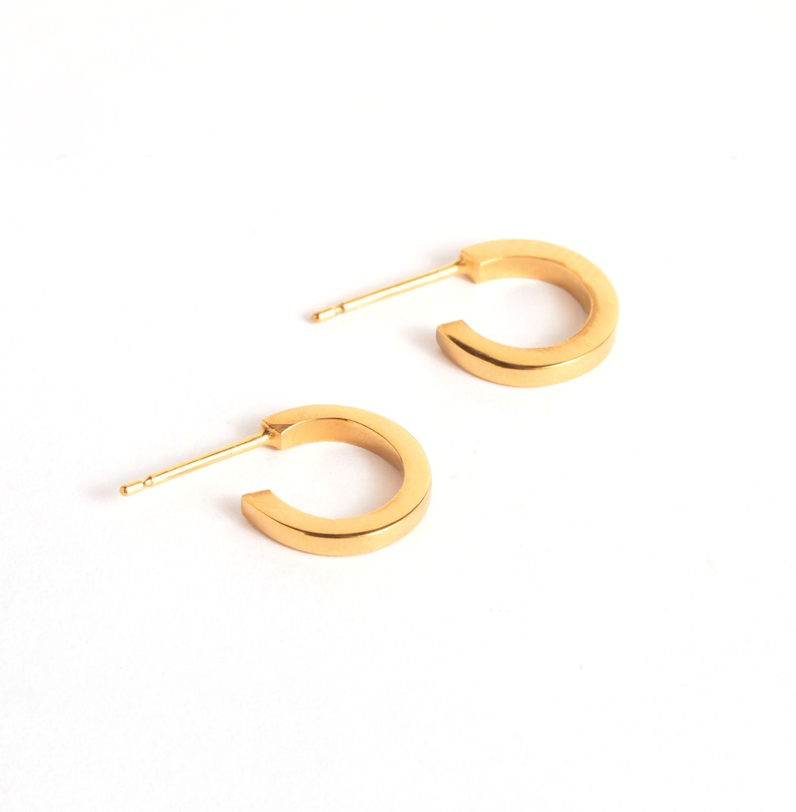 Uniform-Jewellery-Crux-Mini-Chunky-Gold-Vermeil-Hoop-Earrings-Hoop-Minimal-Sleek-Cool