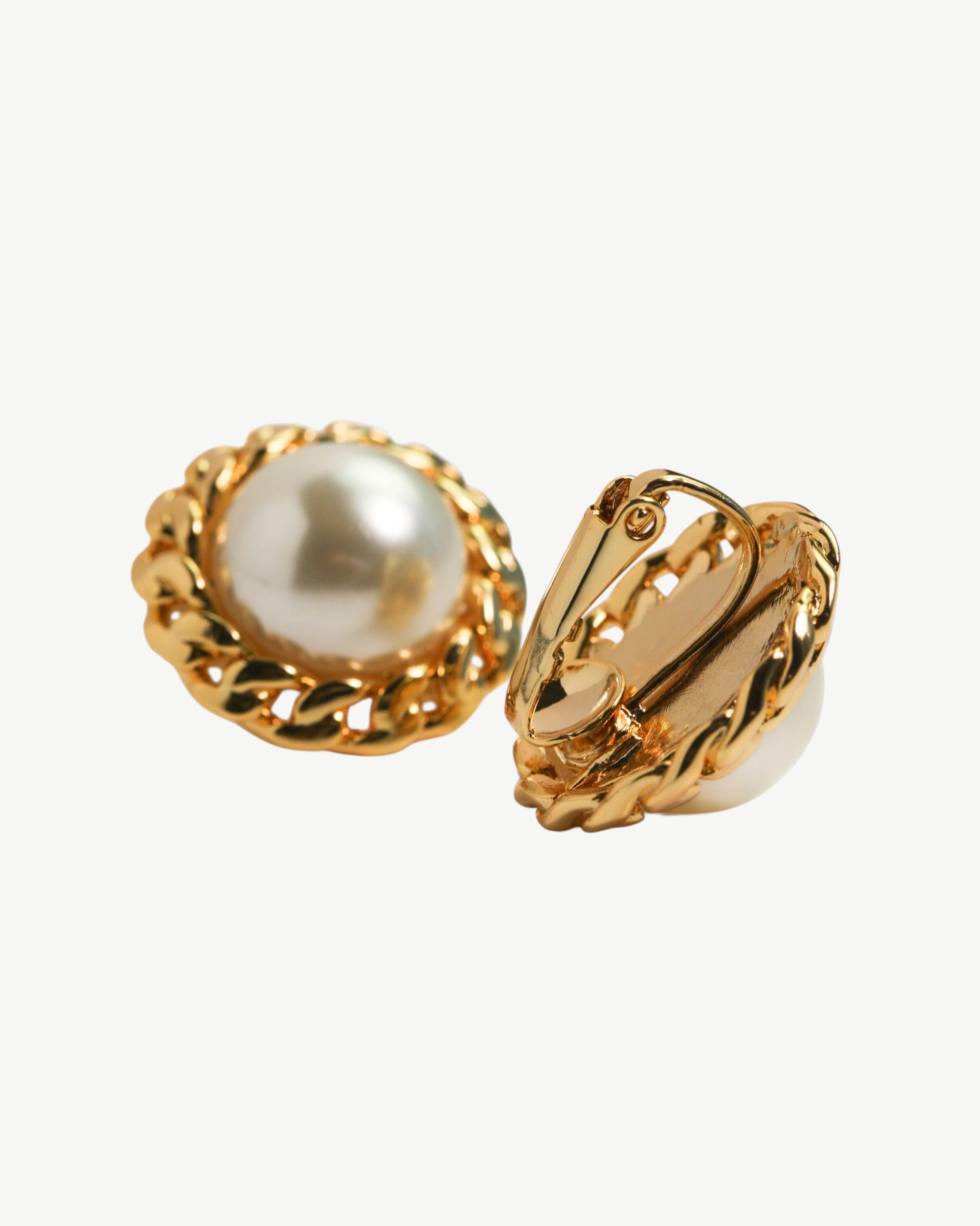 Arabella Pearl Clip On Studs - Golden