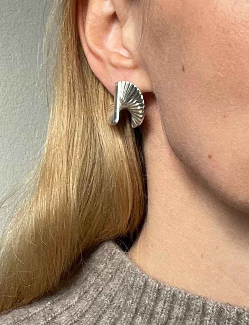 Ruddock-Baby-Fan-Mini-Sculptural-Curve-Spiral-Statement-Earrings-Studs-Sterling-Silver-Gold-Plated-18-Carat-ct