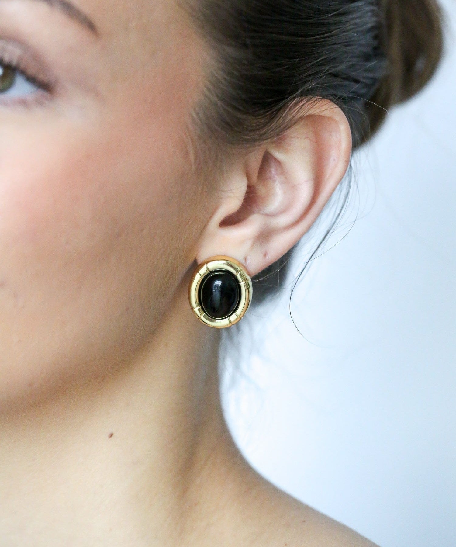 Camille Studs Black - Golden