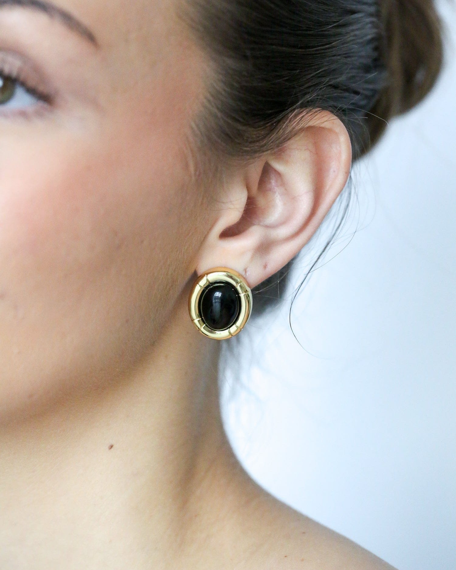 Camille Studs Black - Golden