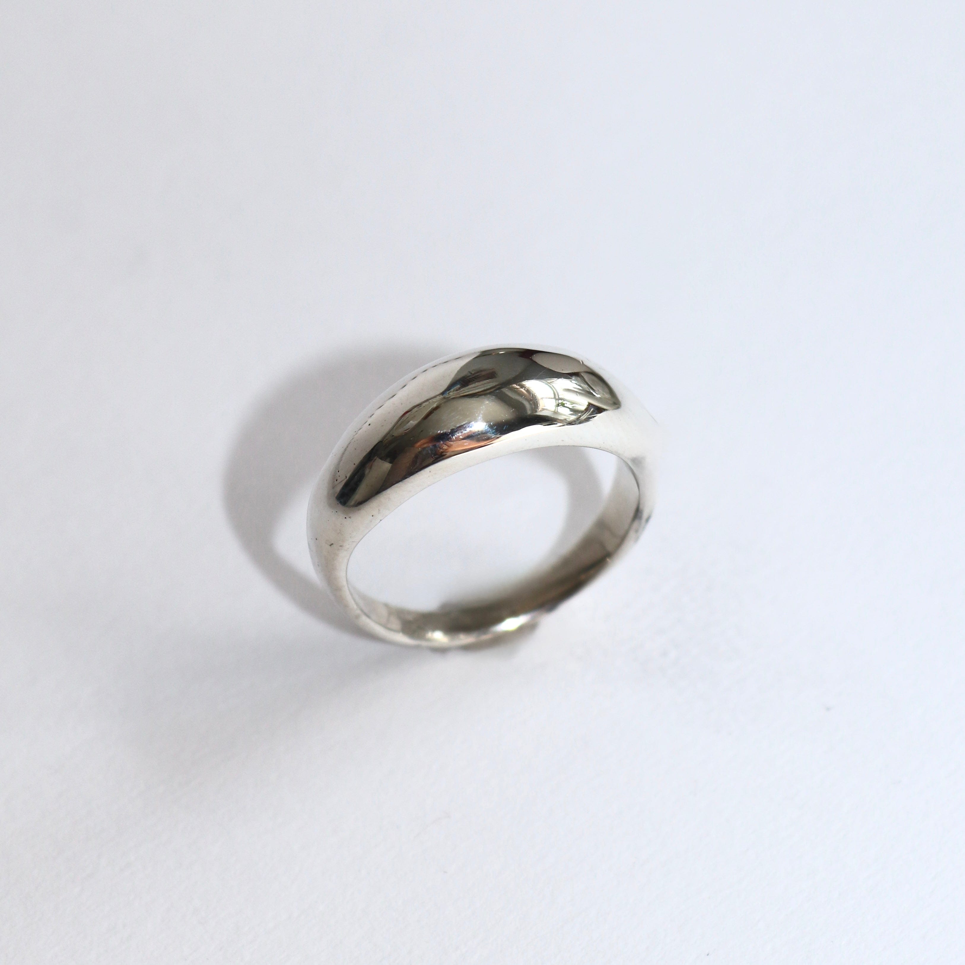 Blume-Jewellery-Classic-Bombe-Chunky-bold-Shine-Sterling-Silver-Bubble-Band-Ring-Timeless-Everyday-Stacking-Jewellery-Cool-Contemporary