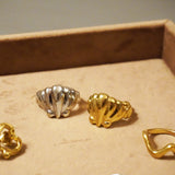 Clam Shell Ring Gold