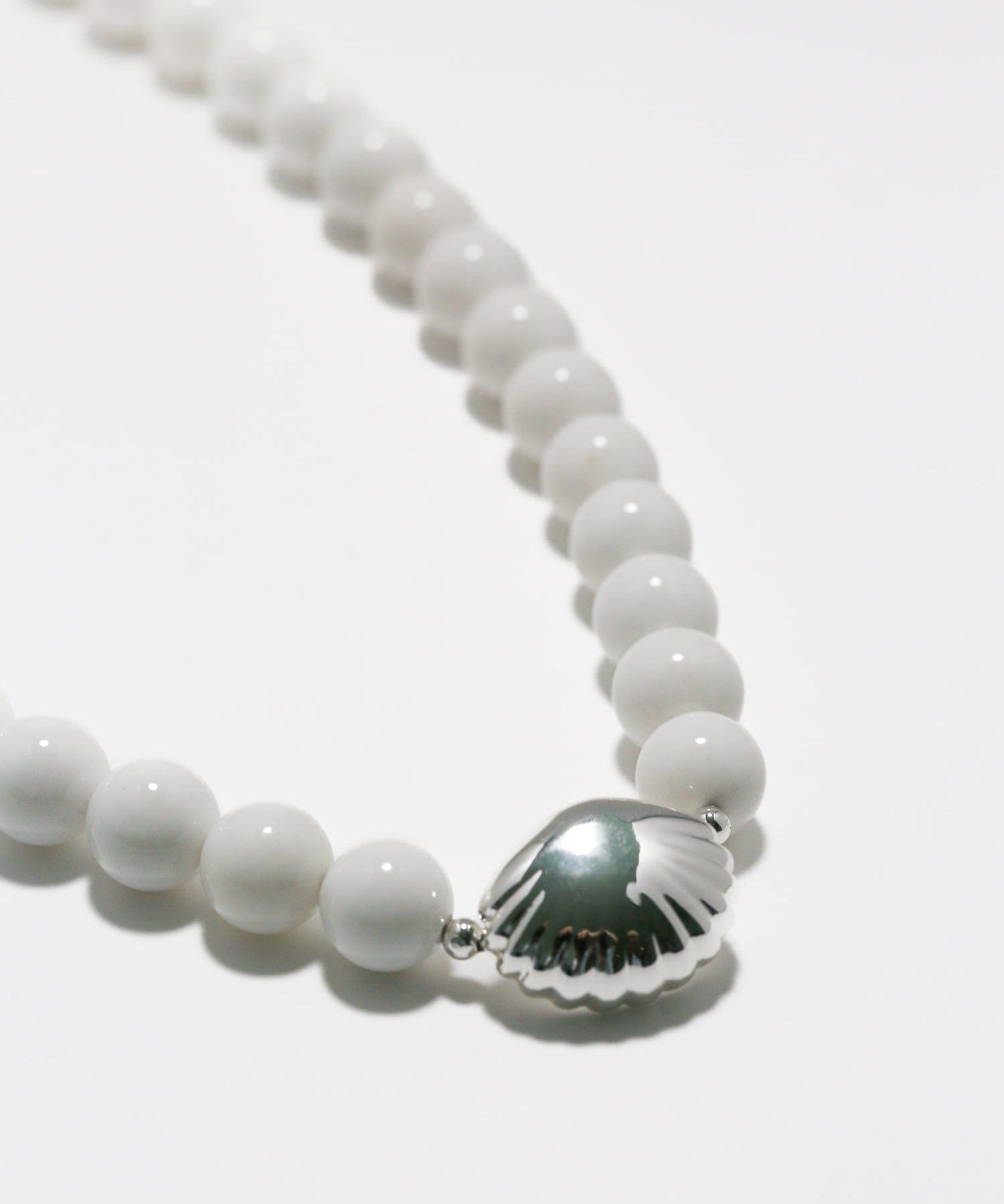 Clio Bead Necklace - Golden