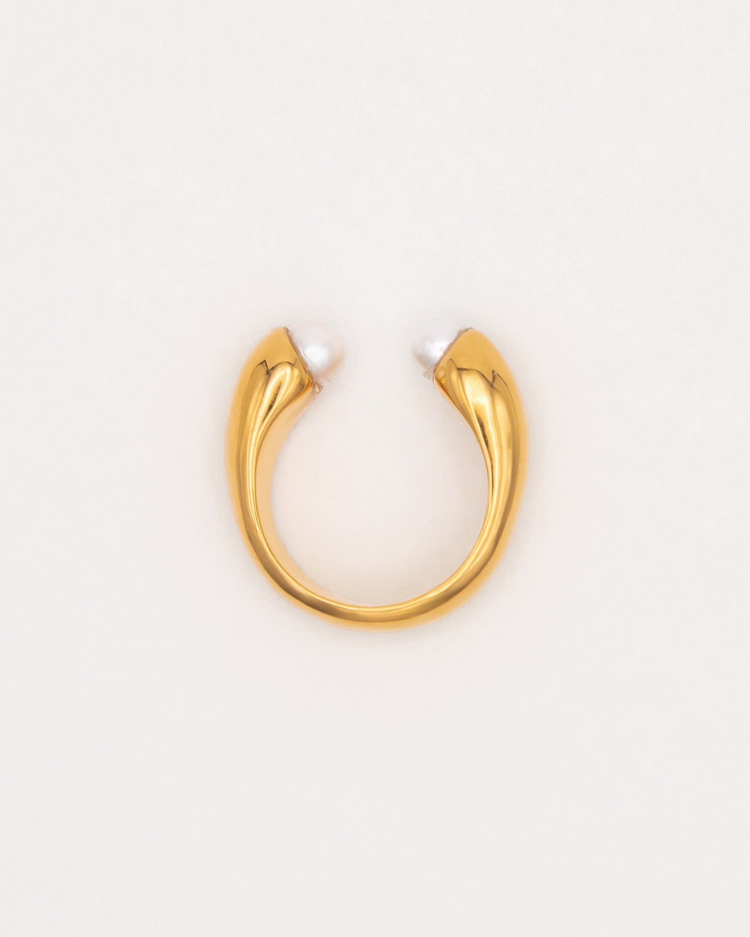 Carolina-De-Barros-Gold Plated-Sterling-Silver-Pearl-Oversized-Statement-Cocktail-Encontro-Ring