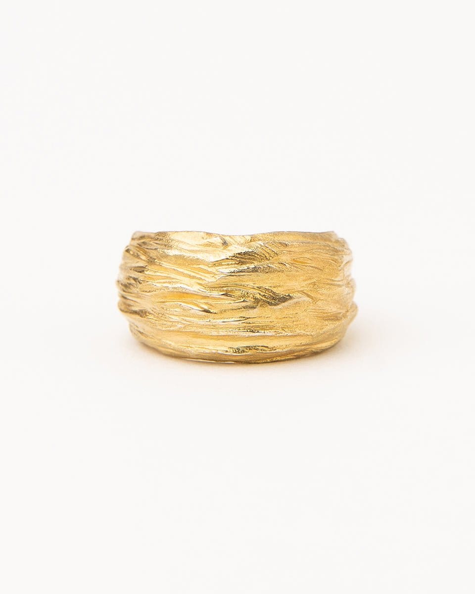 Carolina-De-Barros-Textured-Gold-Plated-Sterling-Silver-Statement-Cocktail-FALESIA-Ring