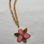 Squeeze-London-Chunky-Chain-Forever-Susan-Necklace-OVersized-Flower-Pendant-Pink-Enamel-Candy-Gold-Vermeil