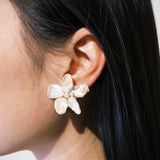Classic Golden Bloom Keshi Pearls Flower №32