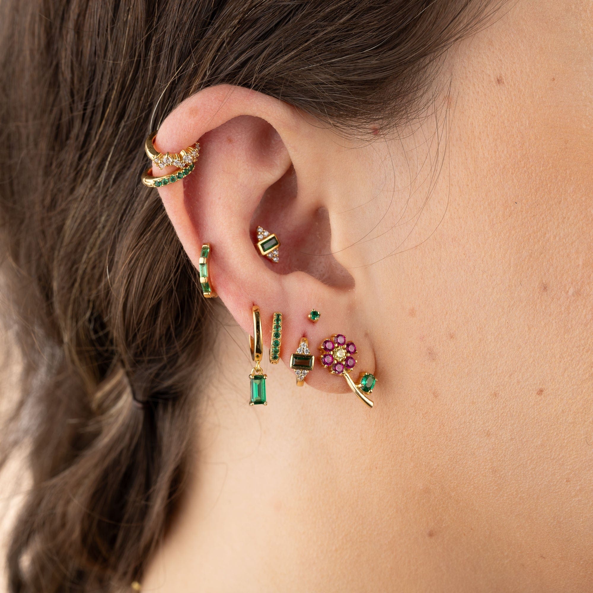 scream-pretty-gold-plated-huggie-hoop-earrings-with-green-diamond-cubic-zirconia-stones-gemstones-sparkly-ear-stack-stacking-earrings-cool-demifine-jewellery-contemporary-uk-brand
