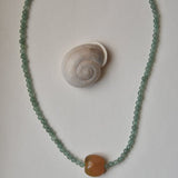 Kan-Studio-Indira-necklace-Lapis-Lazuli-Clear-Peach-Glass-Green-Aventurine-Delicate-Beaded-Pendant-Necklace-Contrasting-Colours-Summer-Jewellery-Beads-Bead-Cool-Boho-Style-Design