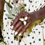 Squeeze-London-Little-Kiss-Ring-Cocktail-Statement-Flower-French-Vanilla-Cream-Gold-Vermeil