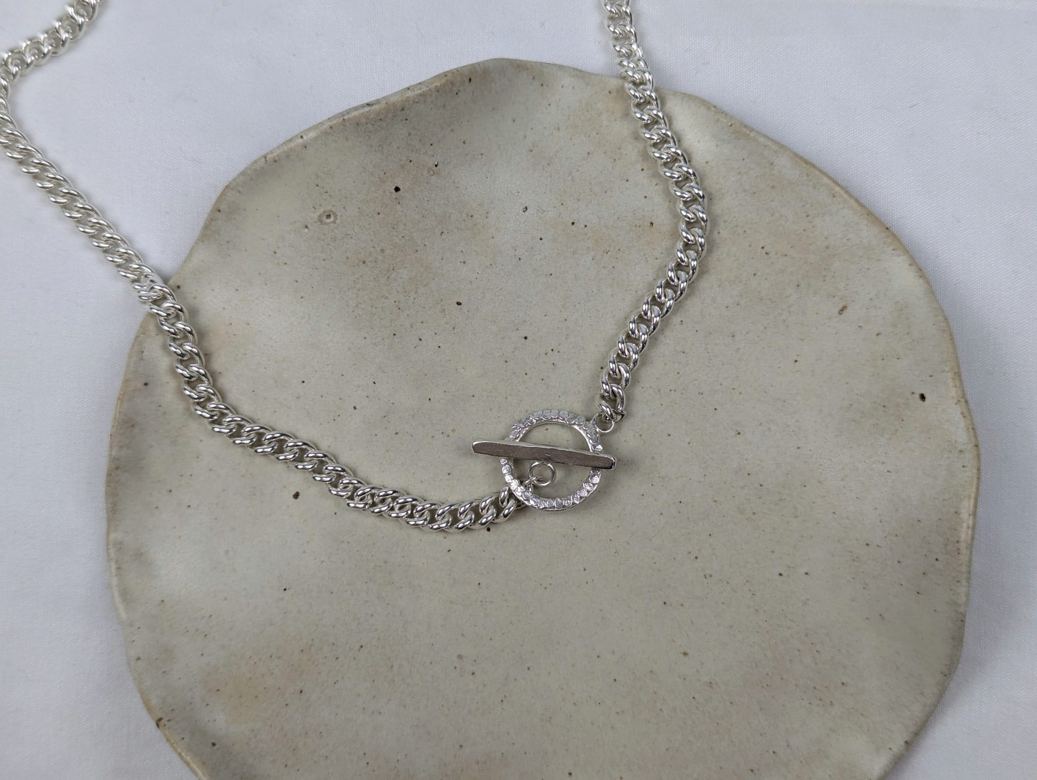 Milly-Maunder-Loop-and-Bar-T-Bar-Curb-Chunky-Chain-Sterling-Silver-Statement-Necklace-Textured-Organic