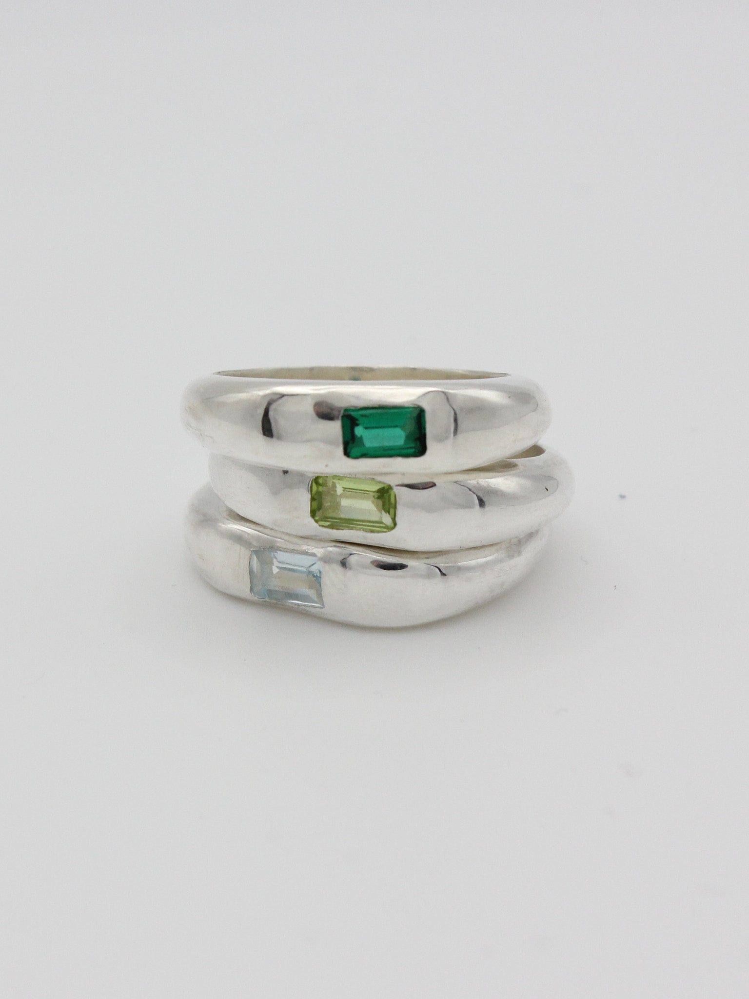 lumen-ring-keyes-sterling-silver-stacking-ring-band-blue-topaz-emerald-peridot-green-gemstone-stone-cool-handmade-london-bold-statement--GOLDEN-ShopGolden.co-Demifine-Jewellery-Destination-Contemporary-Curated-UK-Brands