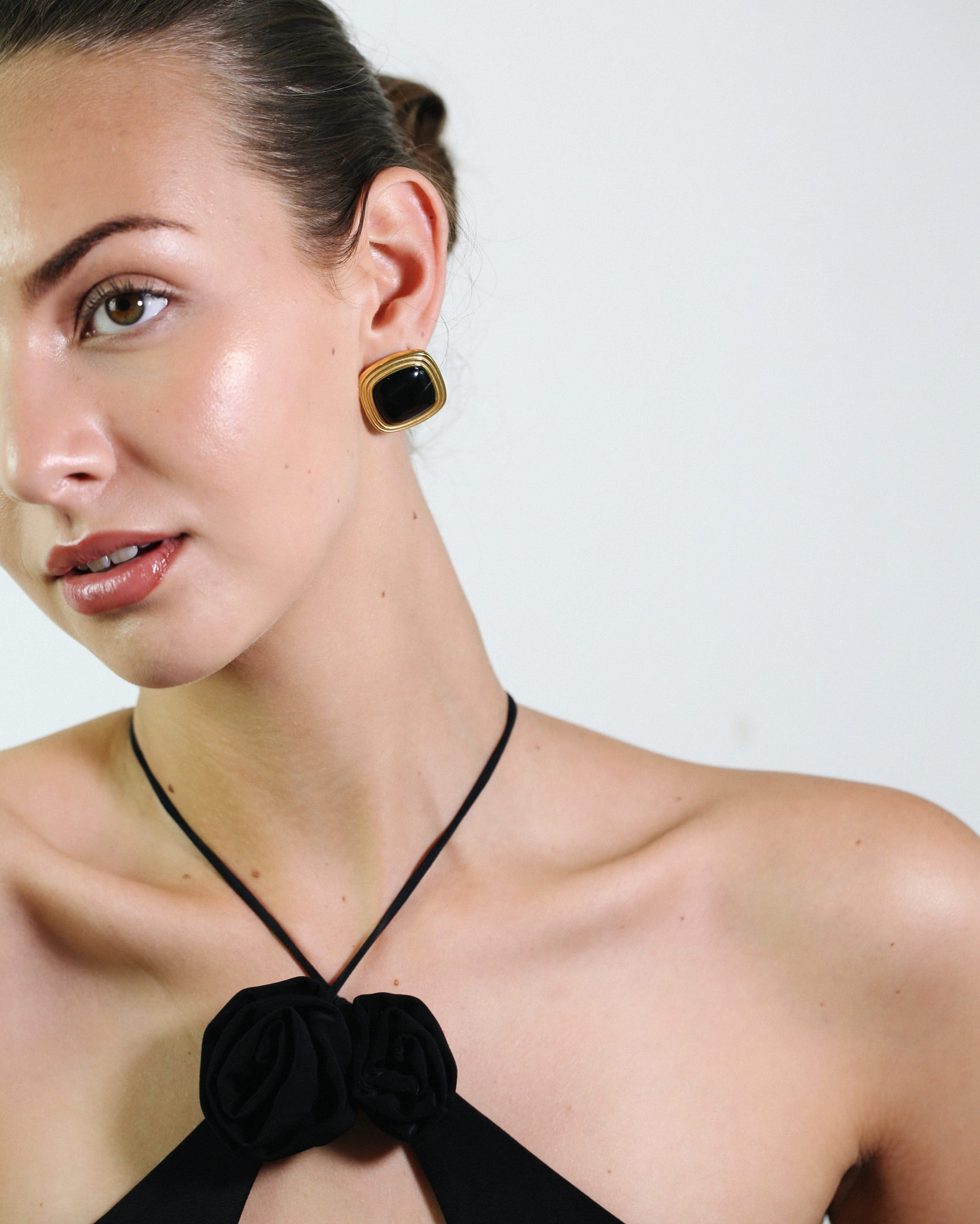 Midnight Luxe Ear Studs - Golden