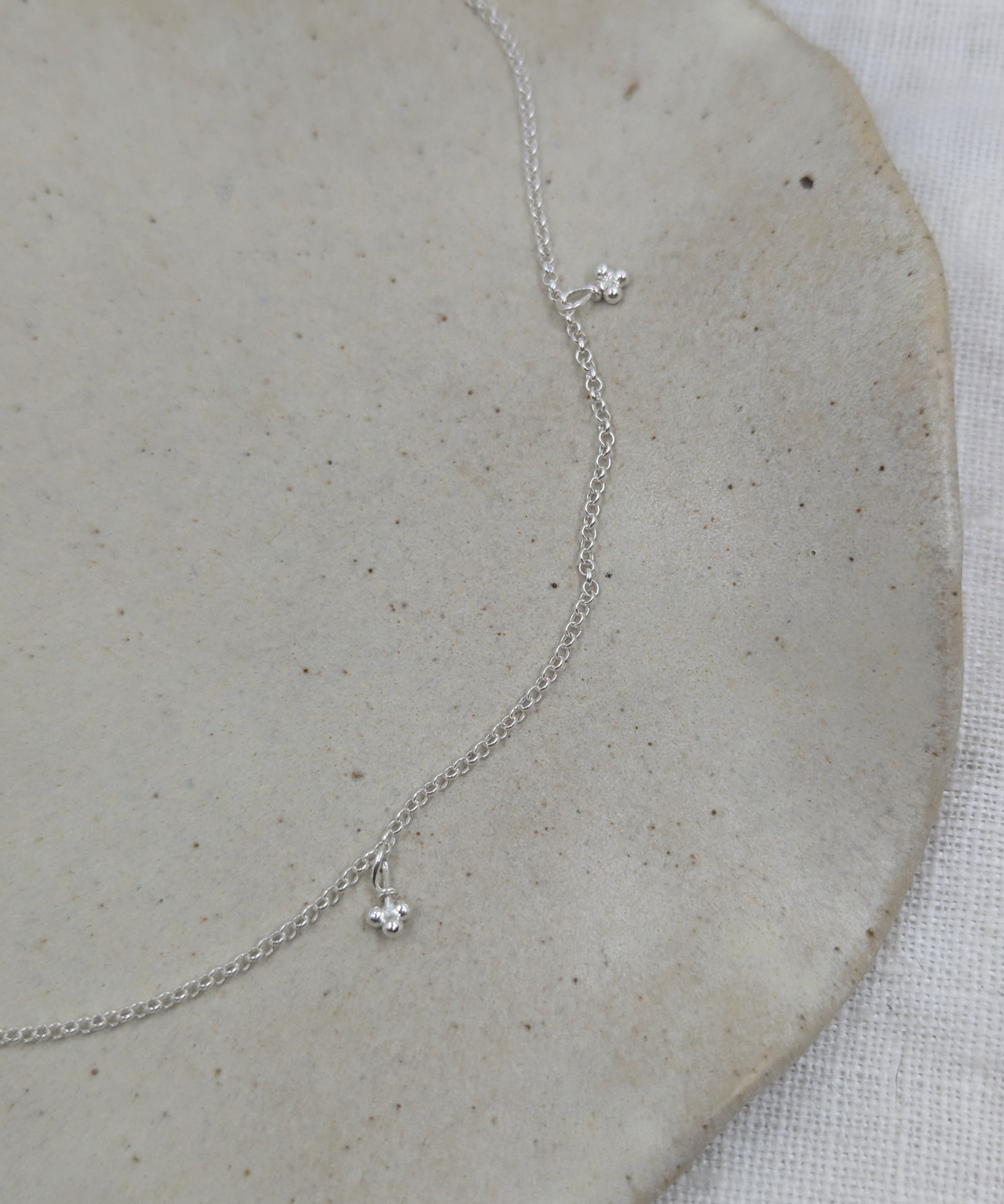 milly-maunder-mini-trio-bubble-pebble-clover-charm-pendant-delicate-chain-necklace-sterling-silver