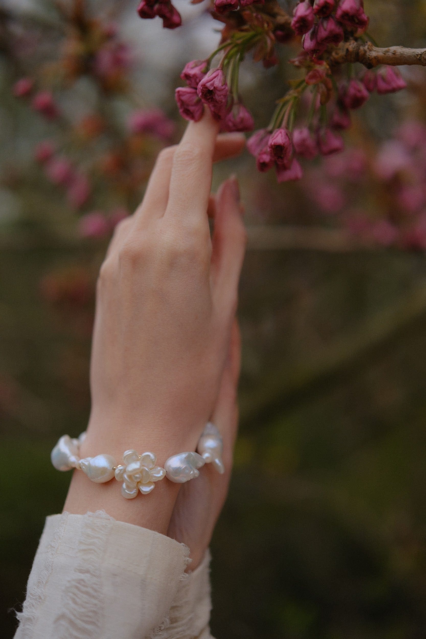 Cherie-Jewels-Mini Baroque-White-Keshi-Pearl-Chunky-Bead-Beaded-Flower-Bracelet-№55