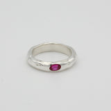 mono-flow-band-ring-KEYES-sterling-silver-band-ring-stacking-gemstone-single-stone-sapphire-blue-red-ruby-cool-timeless-gift-GOLDEN-Shopgolden.co-Curated-DemiFine-Jewellery-Brands