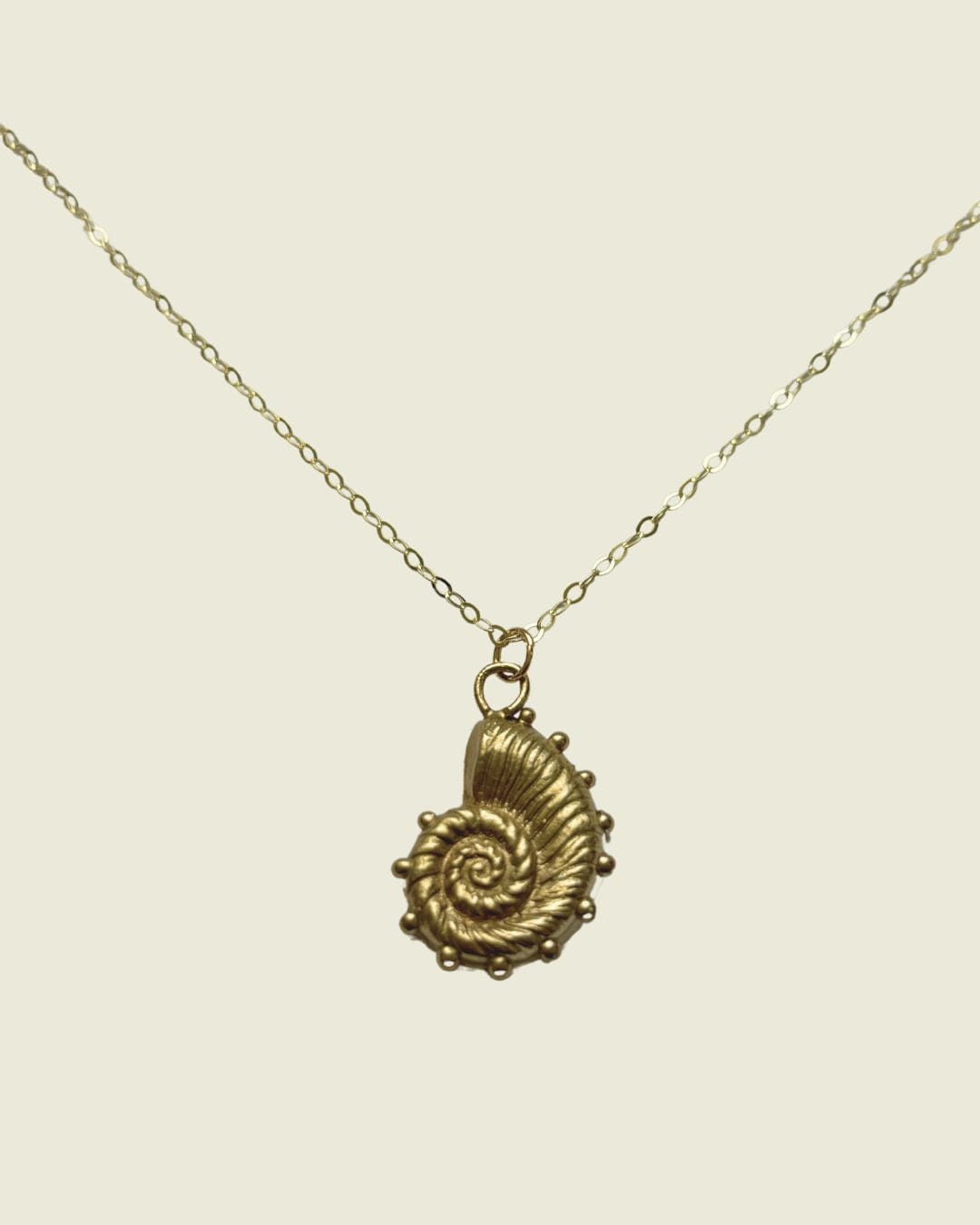 Kan-Studio-nautilus-necklace-swirl-beaded-shell-pendant-spiral-cool-boho-coastal-marine-summer-jewellery