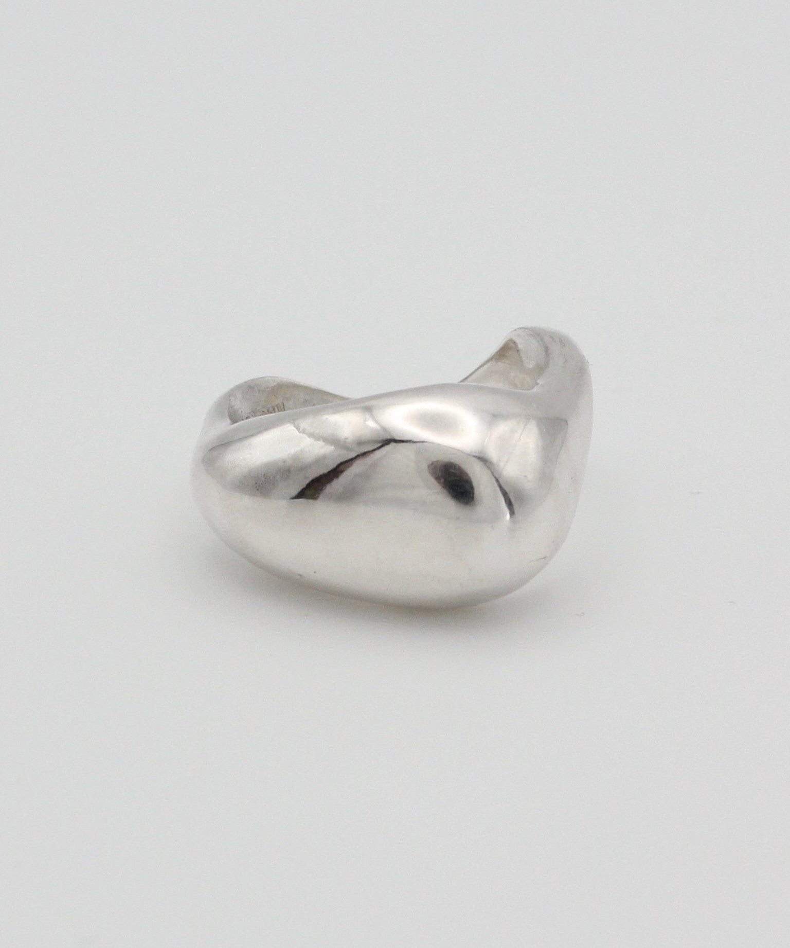 orb-ring-KEYES-Sterling-Silver-Chunky-Bold-Orb-Sphere-sculptural-statement-ring-handmade-London--GOLDEN-ShopGolden.co-Demifine-Jewellery-Destination-Contemporary-Curated-UK-Brands
