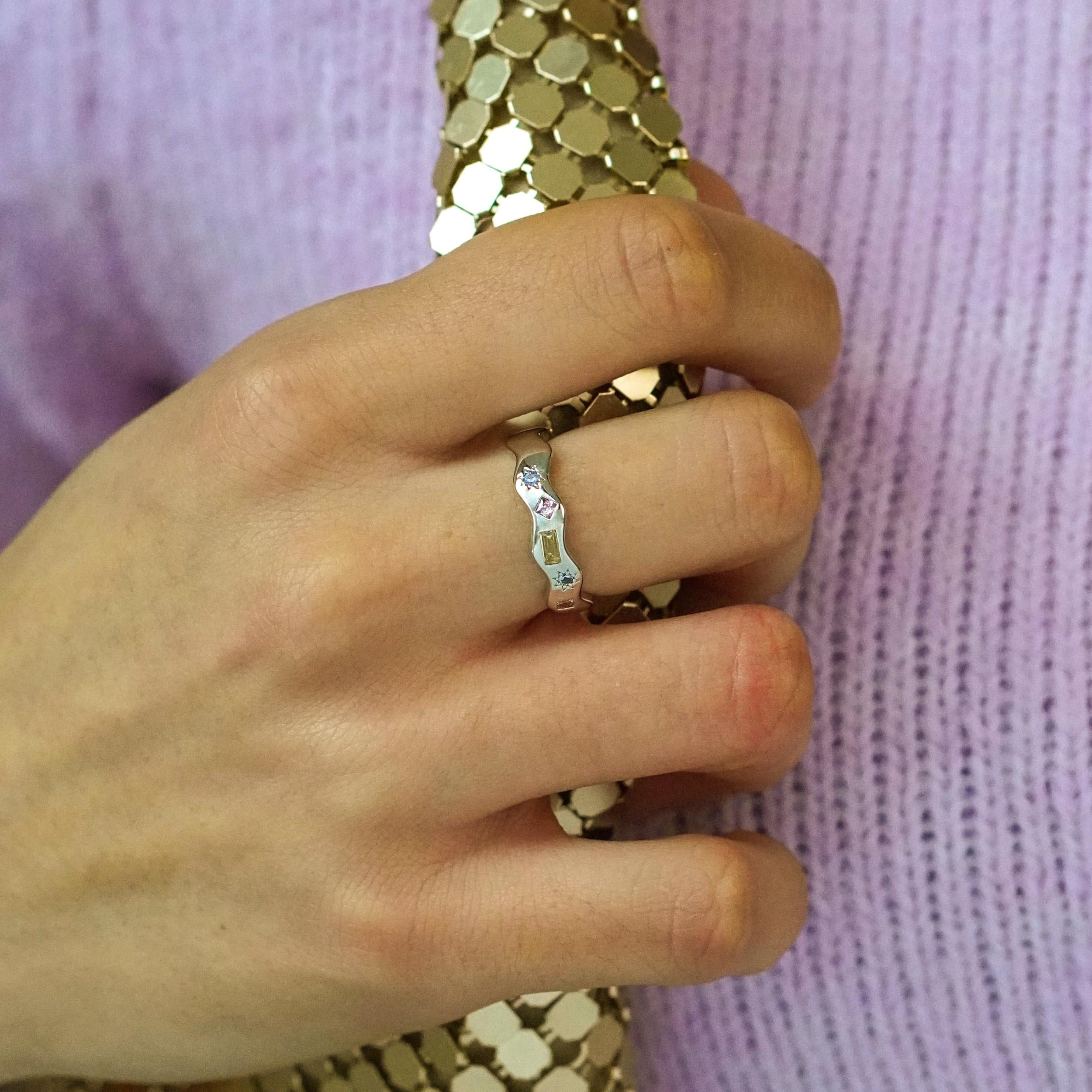 Junk-Jewels-Pastel-Jewelled-Wavey-Wiggle-Multi-Gemstone-Coloured-Stone-Star-Stacking-Band-Ring-Gold-Silver