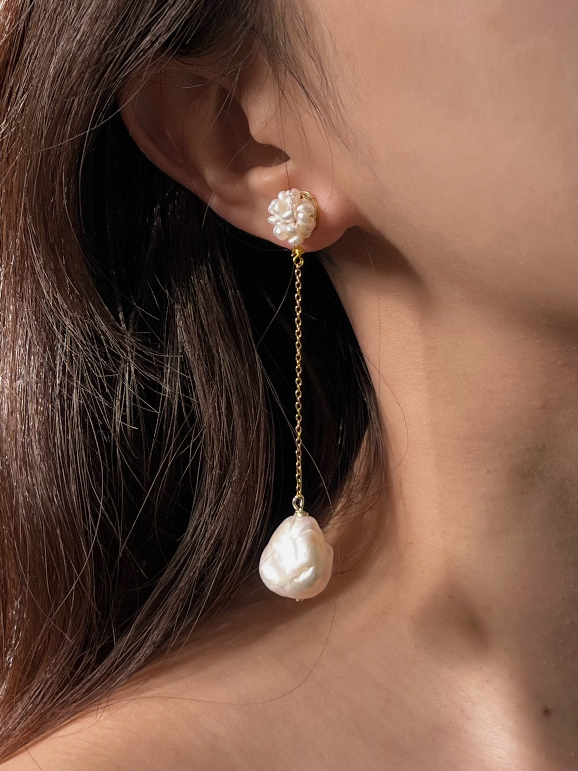 Cherie-Jewels-Pearl-Beaded-Drop-Chain-Flower-Earrings-Weddings-Occasions-Summer-Holiday-Statement-Earrings-Jewellery-Dangle-Bead-Pearls-hydrangea-