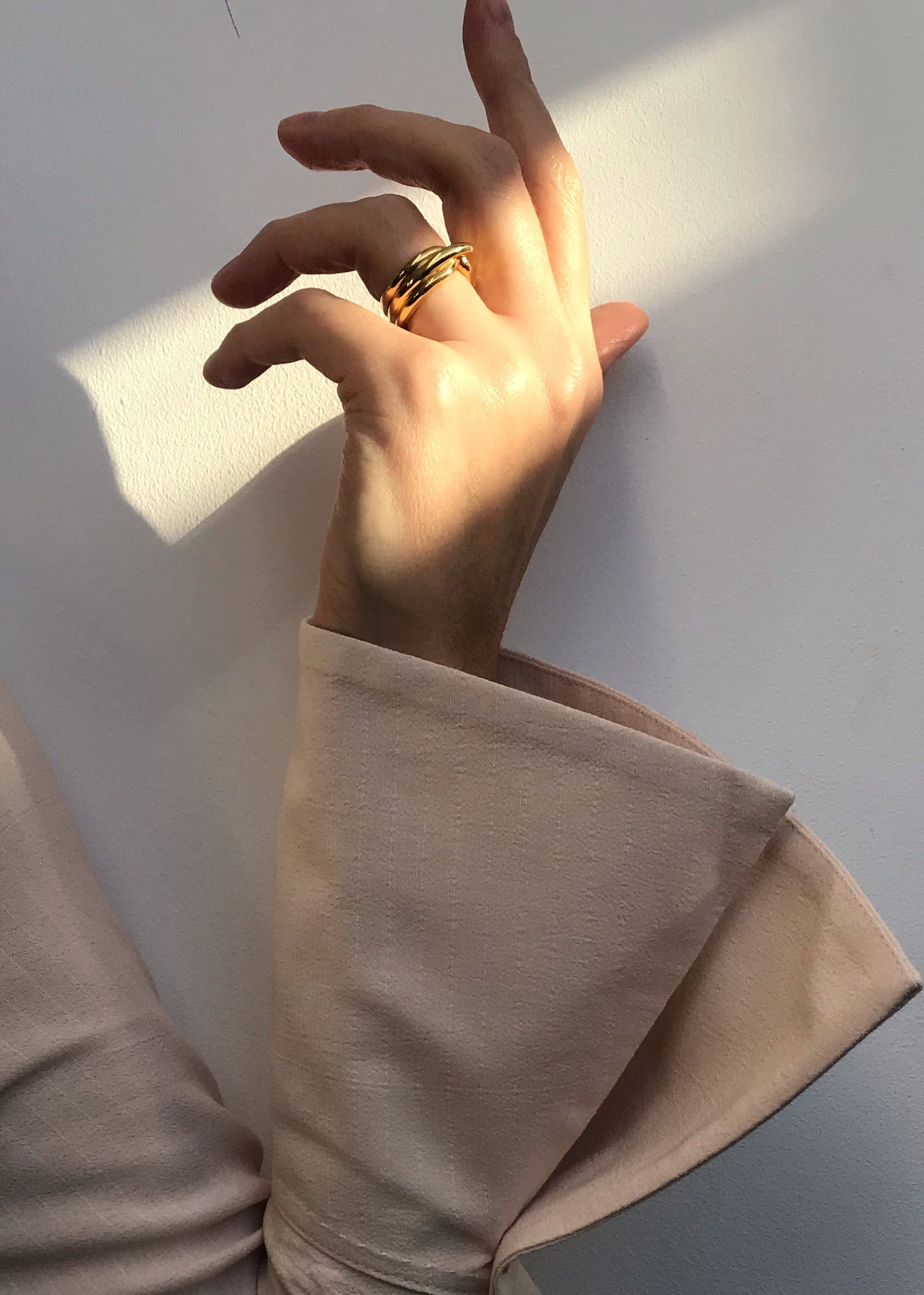 Ruddock-Reyna-Beautiful-chunky-sculptural-statement-ring-sterling-silver-18ct-gold-plated