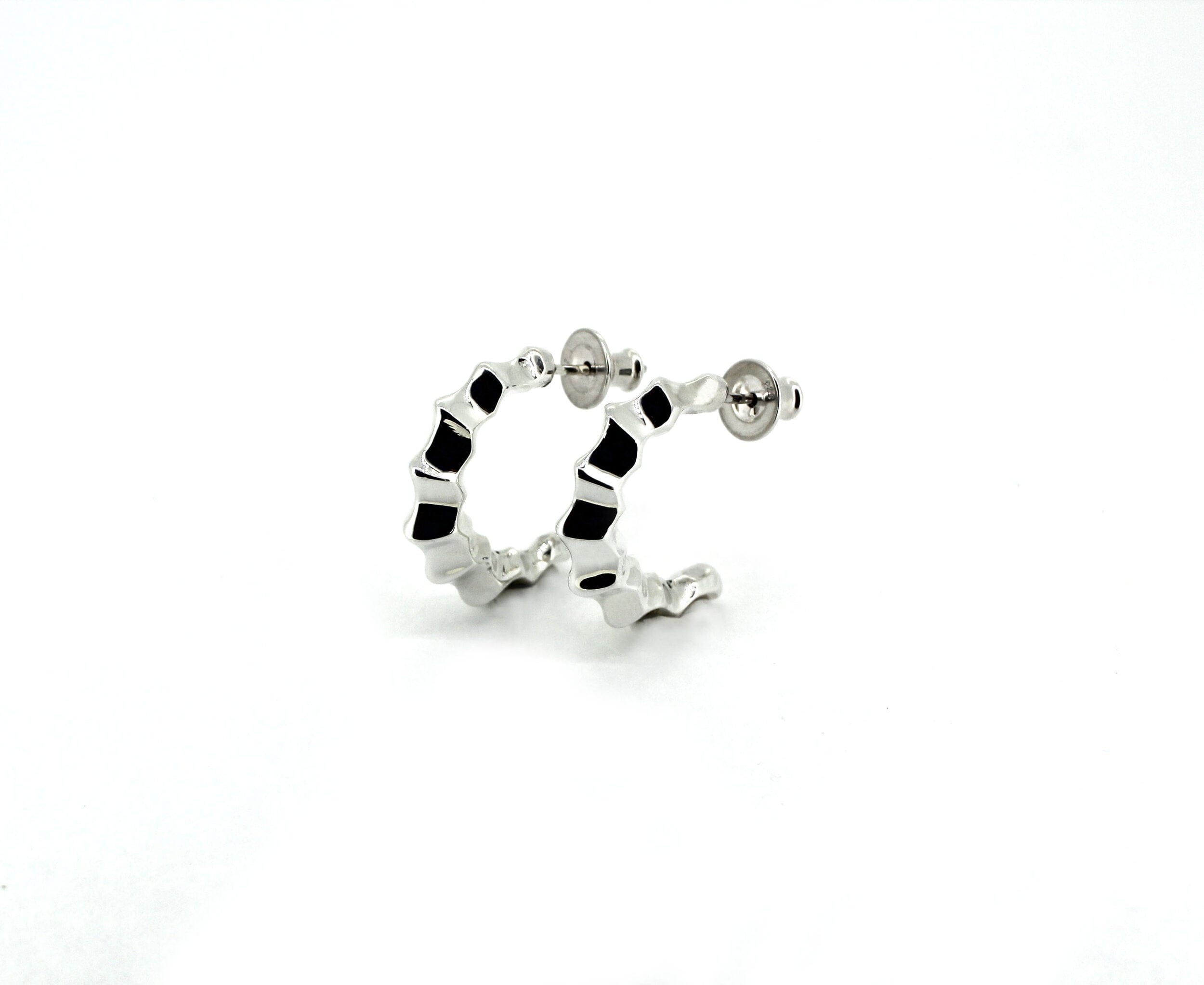 Tilly-Sudsbury-Ripple-Hoops-Hoop-Earrings-sterling-silver-ribbed-textured