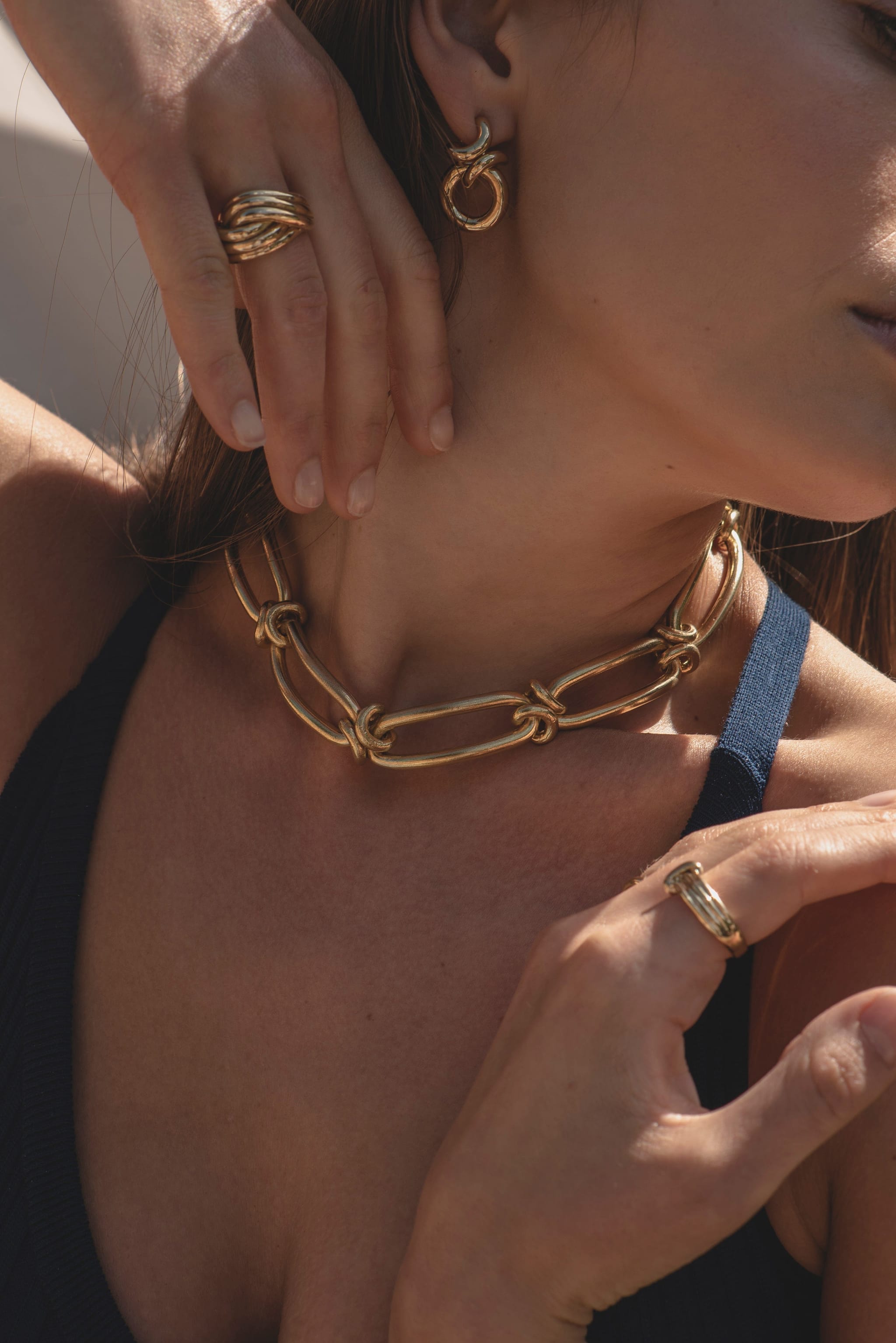 Ruddock-Rollo-Chunky-Oval-Loop-Chain-Statement-Necklace-18ct-Gold-Plated