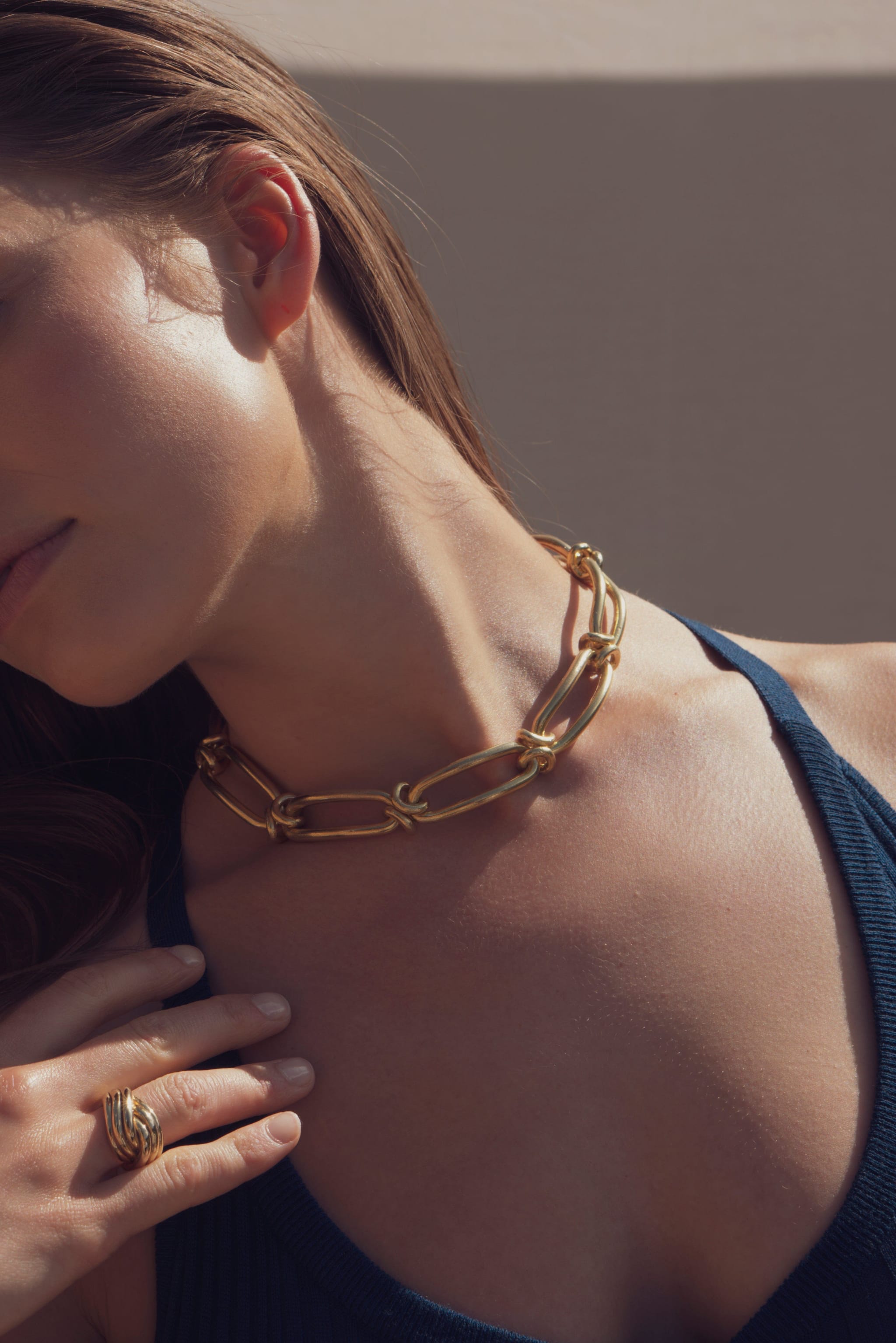 Ruddock-Rollo-Chunky-Oval-Loop-Chain-Statement-Necklace-18ct-Gold-Plated