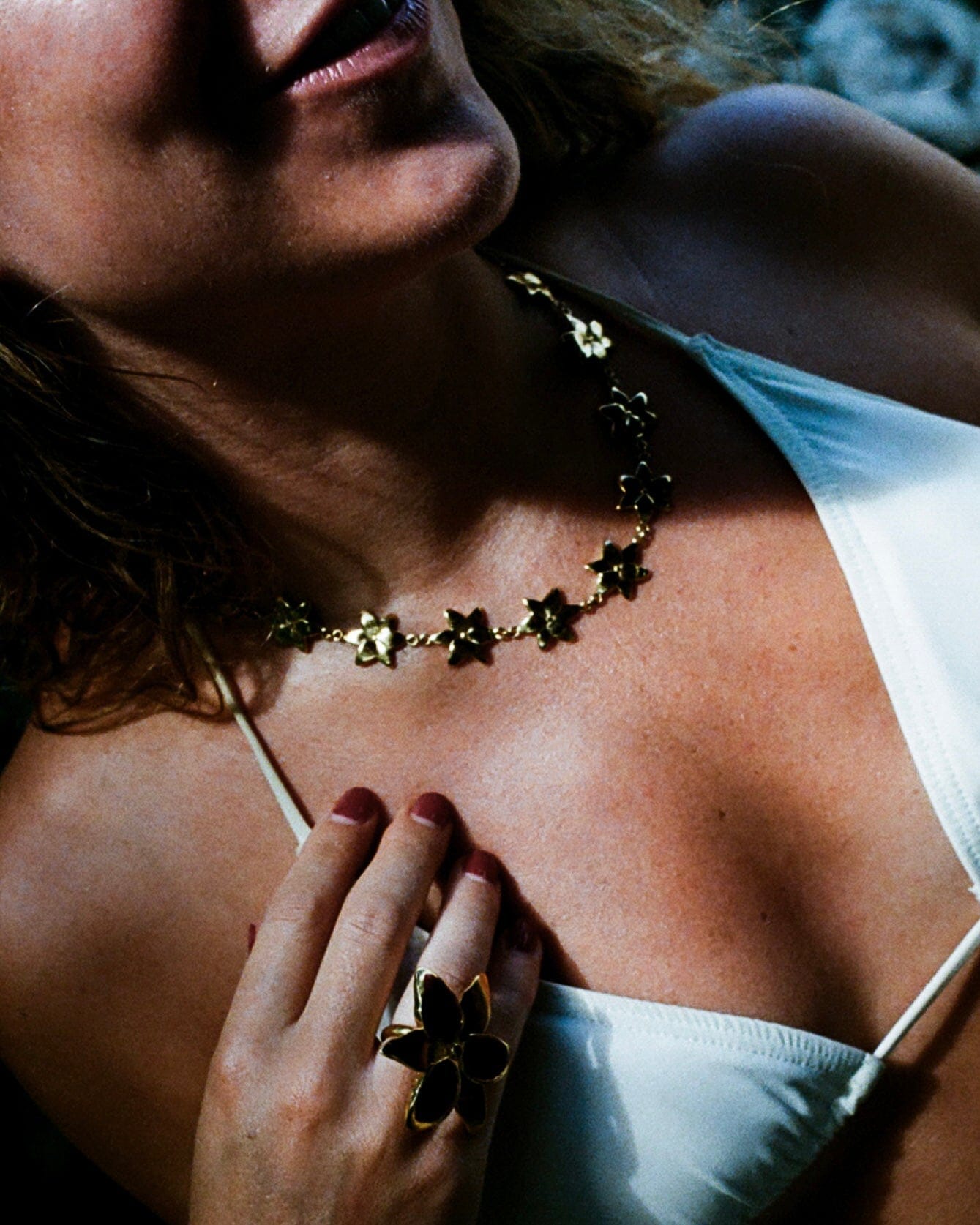 Squeeze-London-Rosella-Dream-Flower-Charm-Necklace-Chunky-Statement-Gold-Vermeil-Sterling-Silver