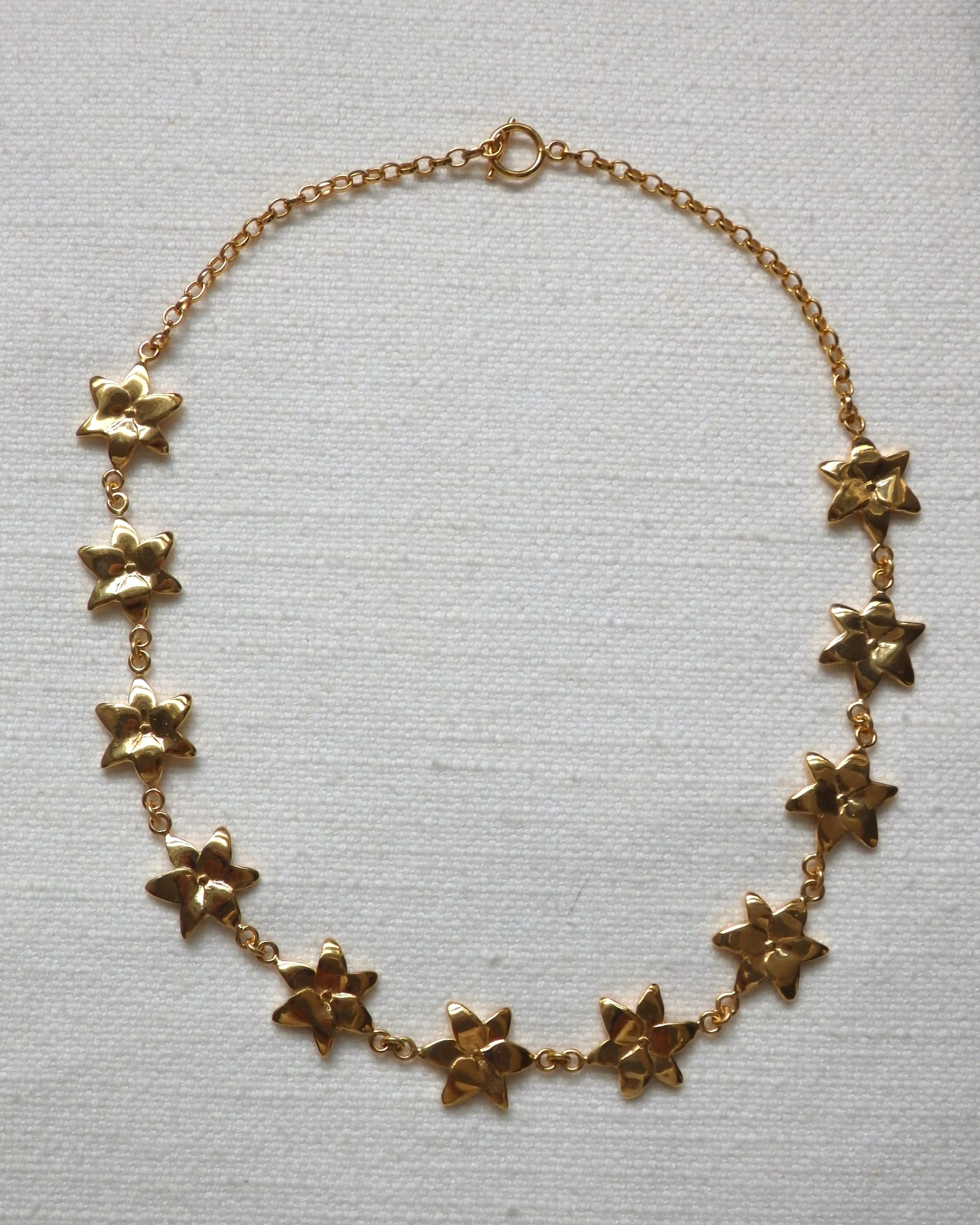 Squeeze-London-Rosella-Dream-Flower-Charm-Necklace-Chunky-Statement-Gold-Vermeil-Sterling-Silver