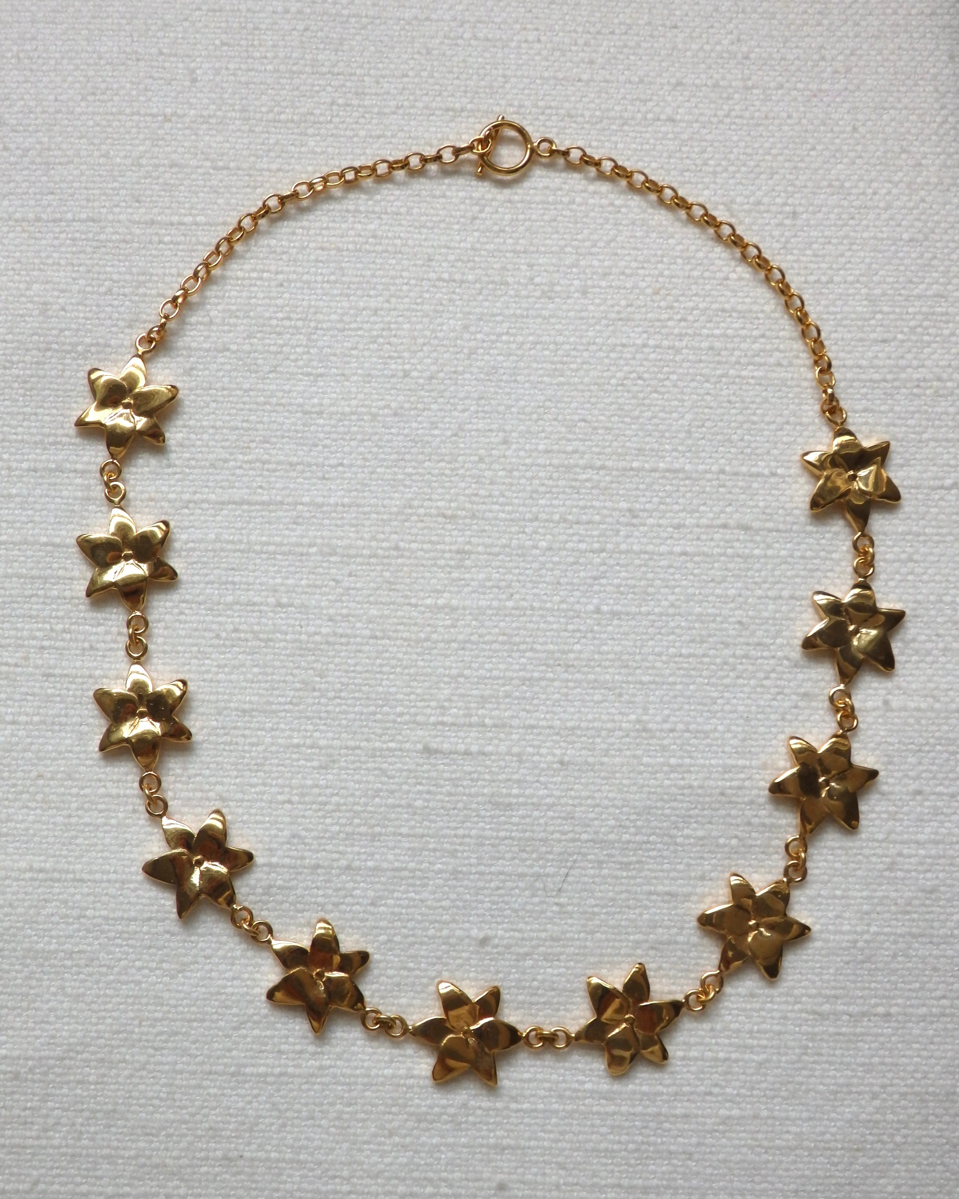 Squeeze-London-Rosella-Dream-Flower-Charm-Necklace-Chunky-Statement-Gold-Vermeil-Sterling-Silver