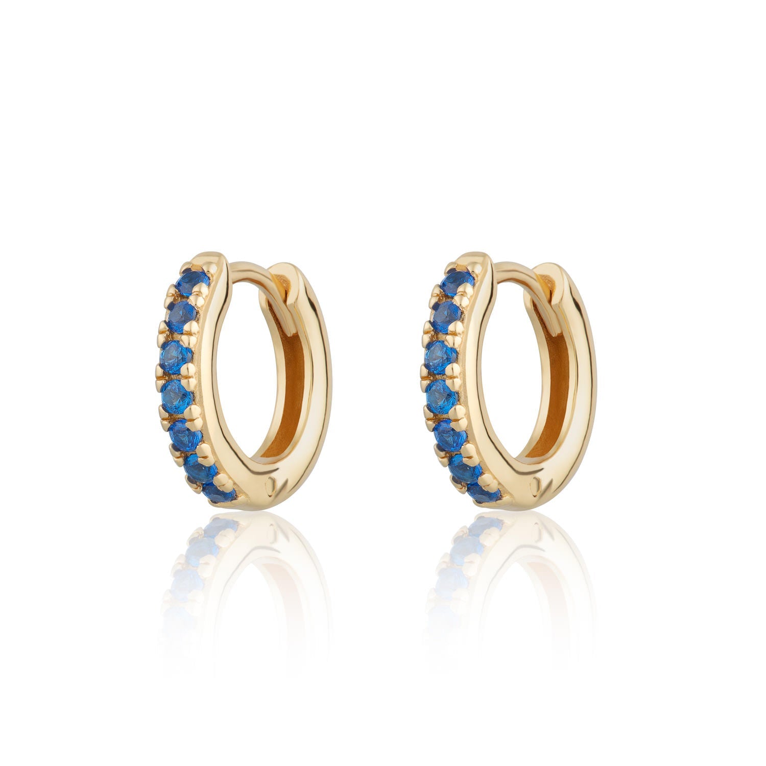 scream-pretty-silver-huggie-hoop-earrings-with-blue-cubic-zirconia-diamond-stones-gemstone-ear-stacking-essential-stack-piercings-demifine-Jewellery-cool-everyday-sparkle