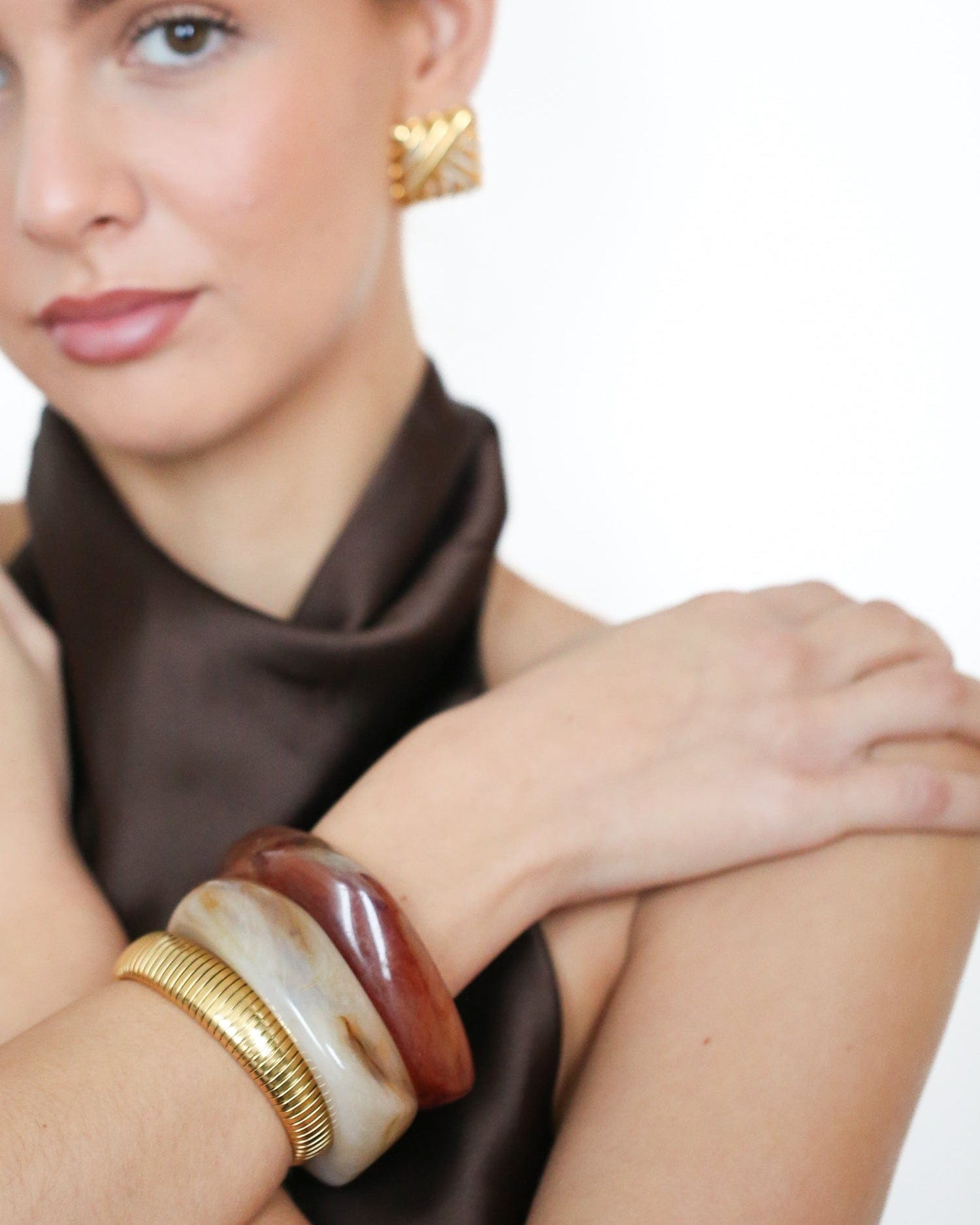 Sculpted Square Bangle - Golden