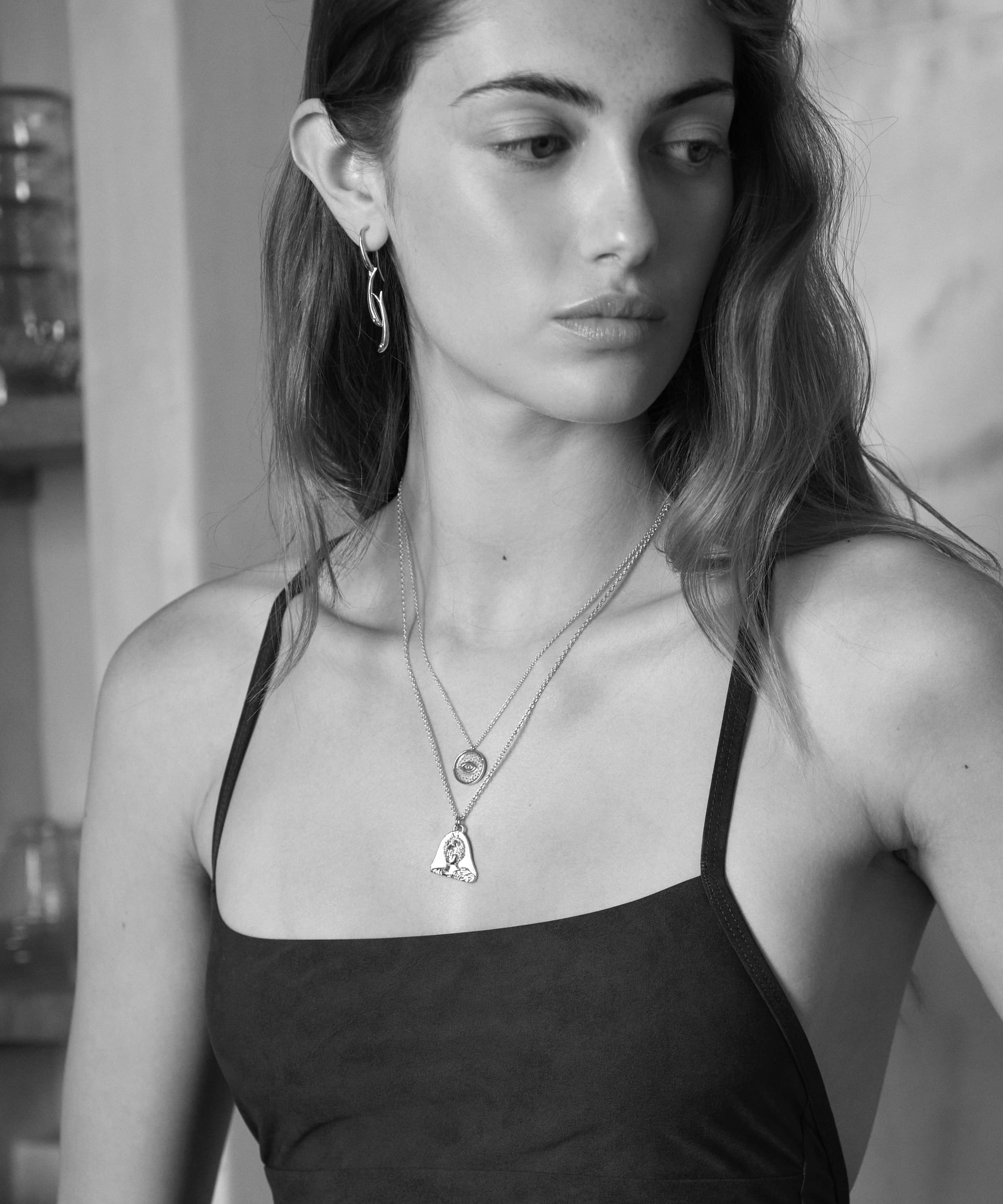 Feggeri-Selene-Antique-Vintage-Style-Ancient-Goddess-Emblem-Chunky-Layering-Pendant-Necklace-Sterling-Silver-Chain