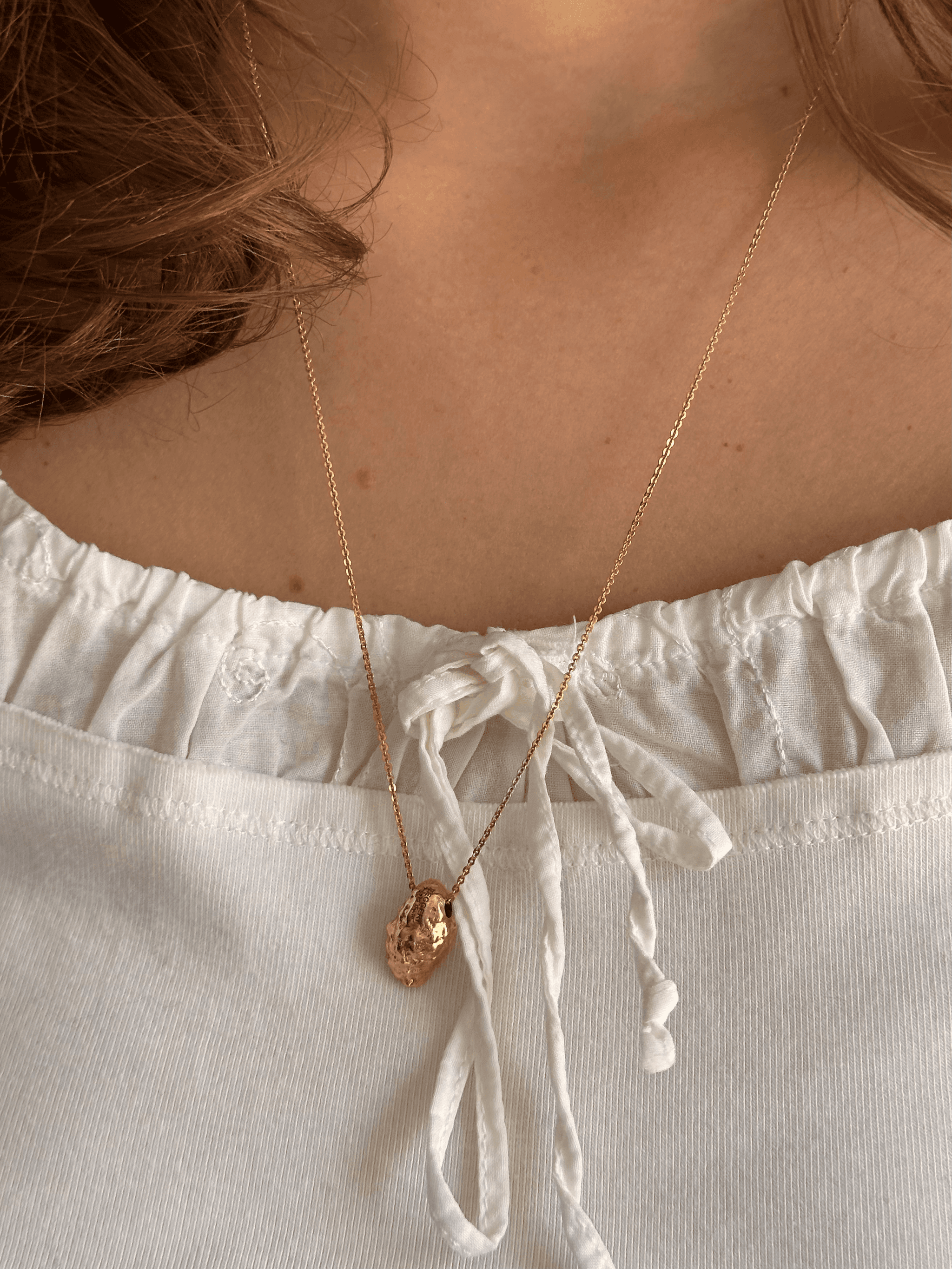 Feggeri-Shell-Conch-Pendant-Marine-Coastal-Necklace-Gold-Vermeil-Chain