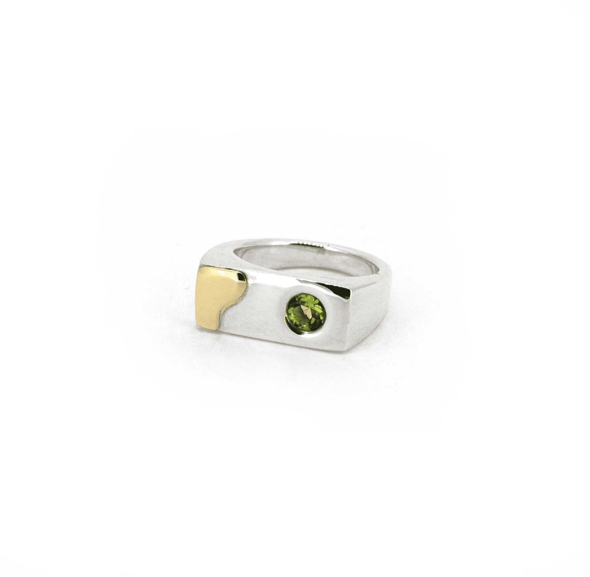 Tilly-Sudsbury-signet-ring-with-a-twist-green-peridot-gemstone-rectangle-chunky-ring-statement-mixed-metal-gold-sterling-silver