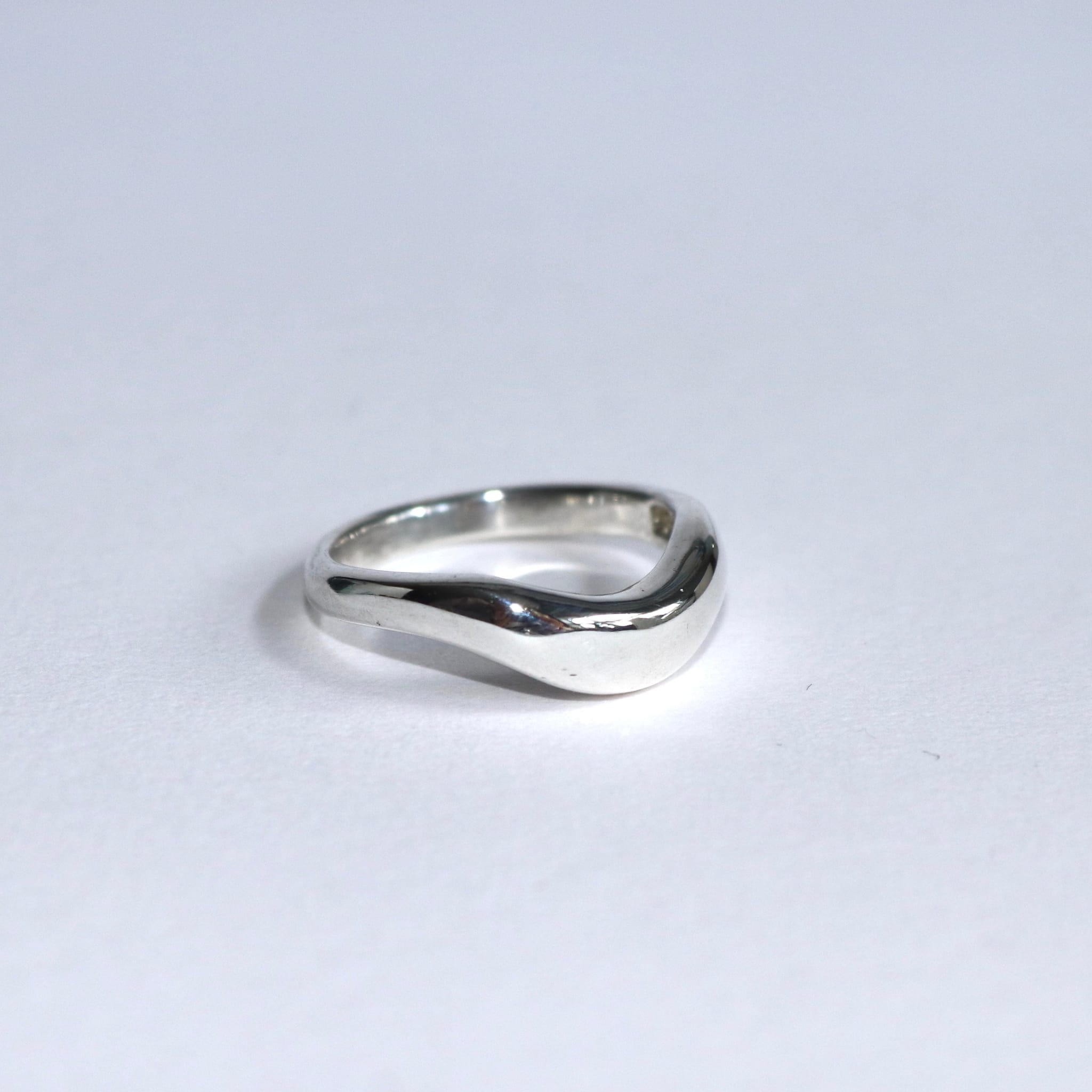 Blume-Jewellery-Sterling-Silver-Curve0-Ring-U-Shape-Chunky-Band-Timeless-Everday-Stacking-Essential-Handmade-UK