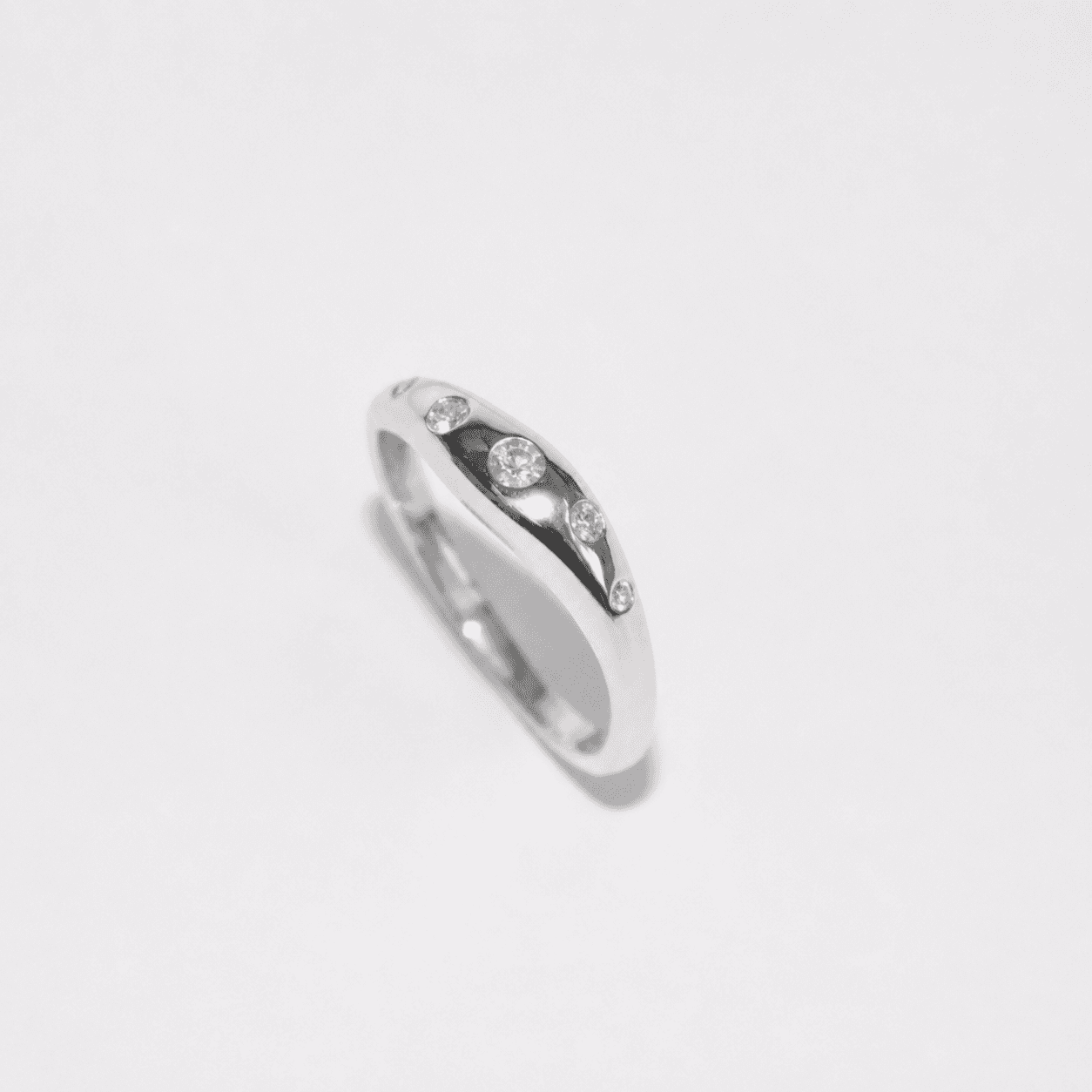 Blume-Jewellery-Sterling-Silver-Wave-Bombe-Ring-Lab-Diamond-Chunky-Statement-Band-Handmade-Contemporary-Cool-Jewellery-UK-5-Stones-Clear