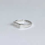 Blume-Jewellery-Sunset-Sterling-silver-signet-ring-chunky-Classic-everyday-hand-engraved-sun-design-motif-jewellery-timeless