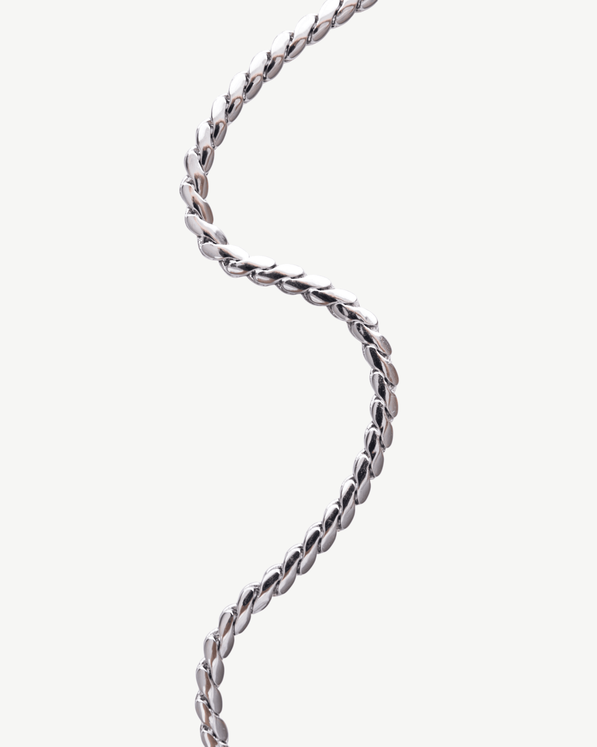 Miss-Cecilia-London-Soho-Necklace-Silver-Rhodium-Plated-Chunky-Twisted-Vintage-Inspired-Chain-Statement-Everyday-Jewellery-Demi-Fine-Cool-Contemporary-Timeless-Elegant