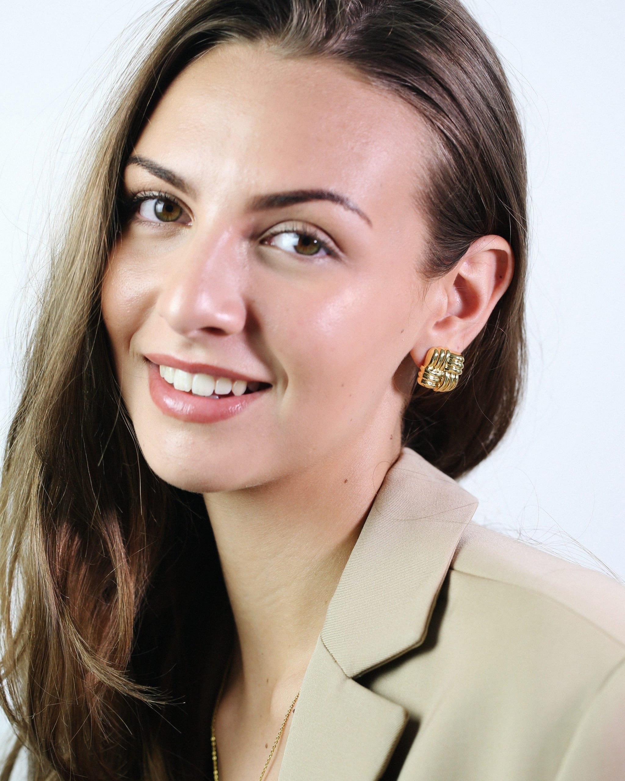 Square Woven Ear Studs - Golden