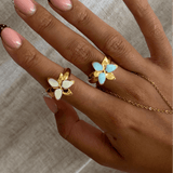 Squeeze-Jewellery-Stargazer-Flower-Ring-Gold-Silver-Blue-Vanilla-Cream-Oriental-Lily-Statement-Cocktail-Ring-Cute-Jewellery