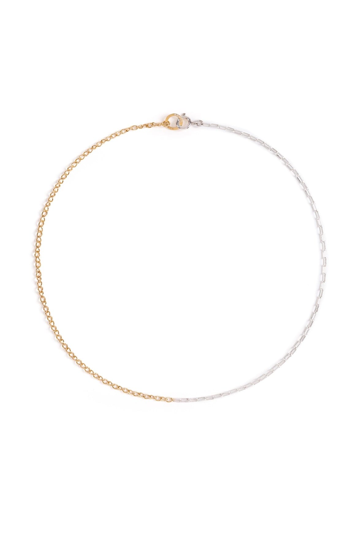 Norma-Jewellery-Studio-5-Exclusive-Frame-necklace-18ct-gold-vermeil-curb-chain-sterling-silver-rectangle-chain-london-uk-brand-cool-everyday-minimal