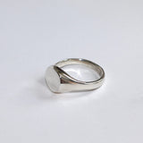 Blume-Jewellery-The-Blume-Signet-Ring-Classic-Timeless-Everday-Round-Signet-Ring-Vintage-Inspired-Easy-Effortless-Jewellery-Handmade-Pinky-Band-Cool-UK