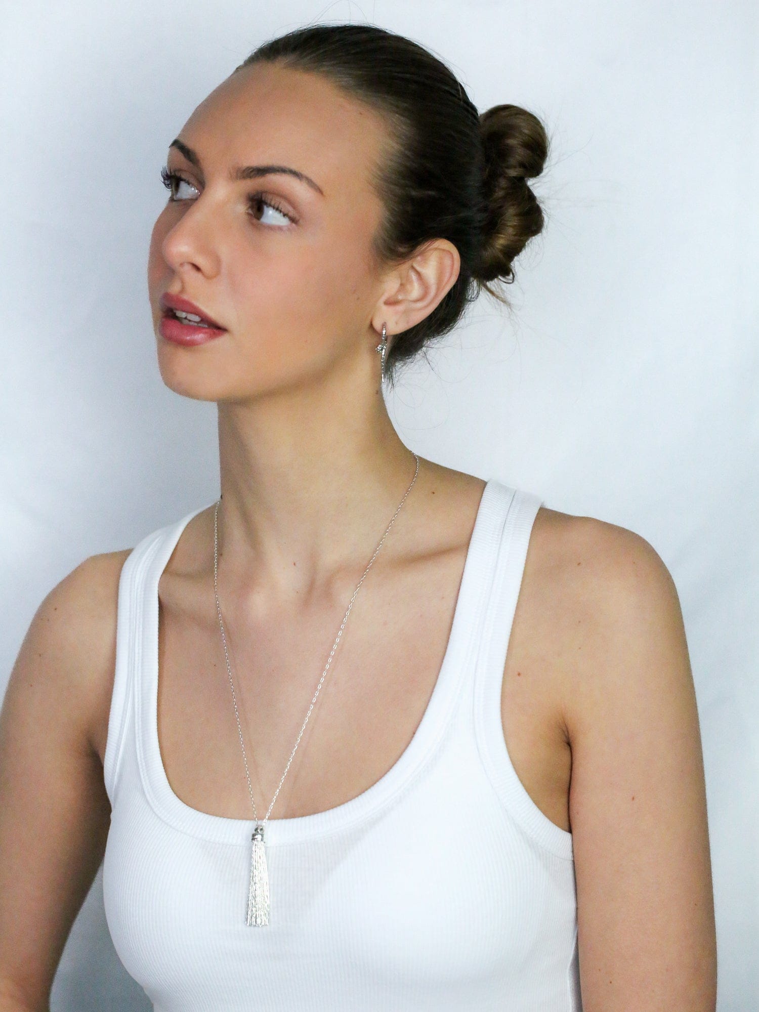 The Tassel Drop Necklace - Golden